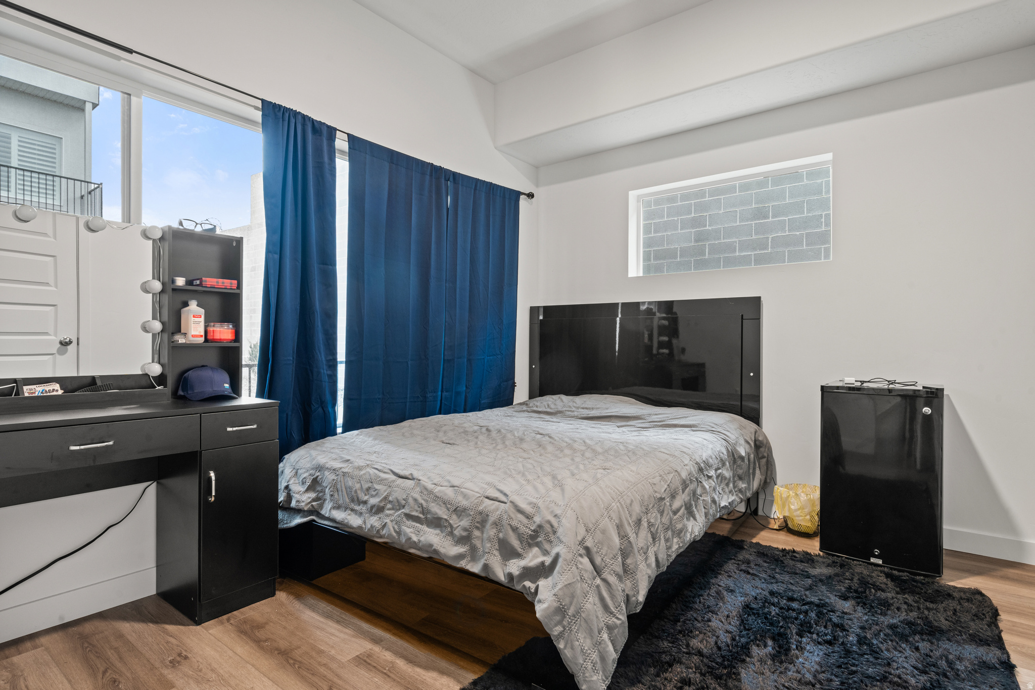 main property photo 17