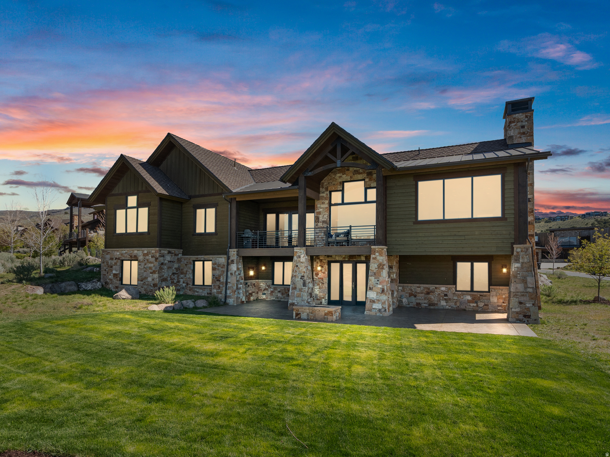 main property photo 2