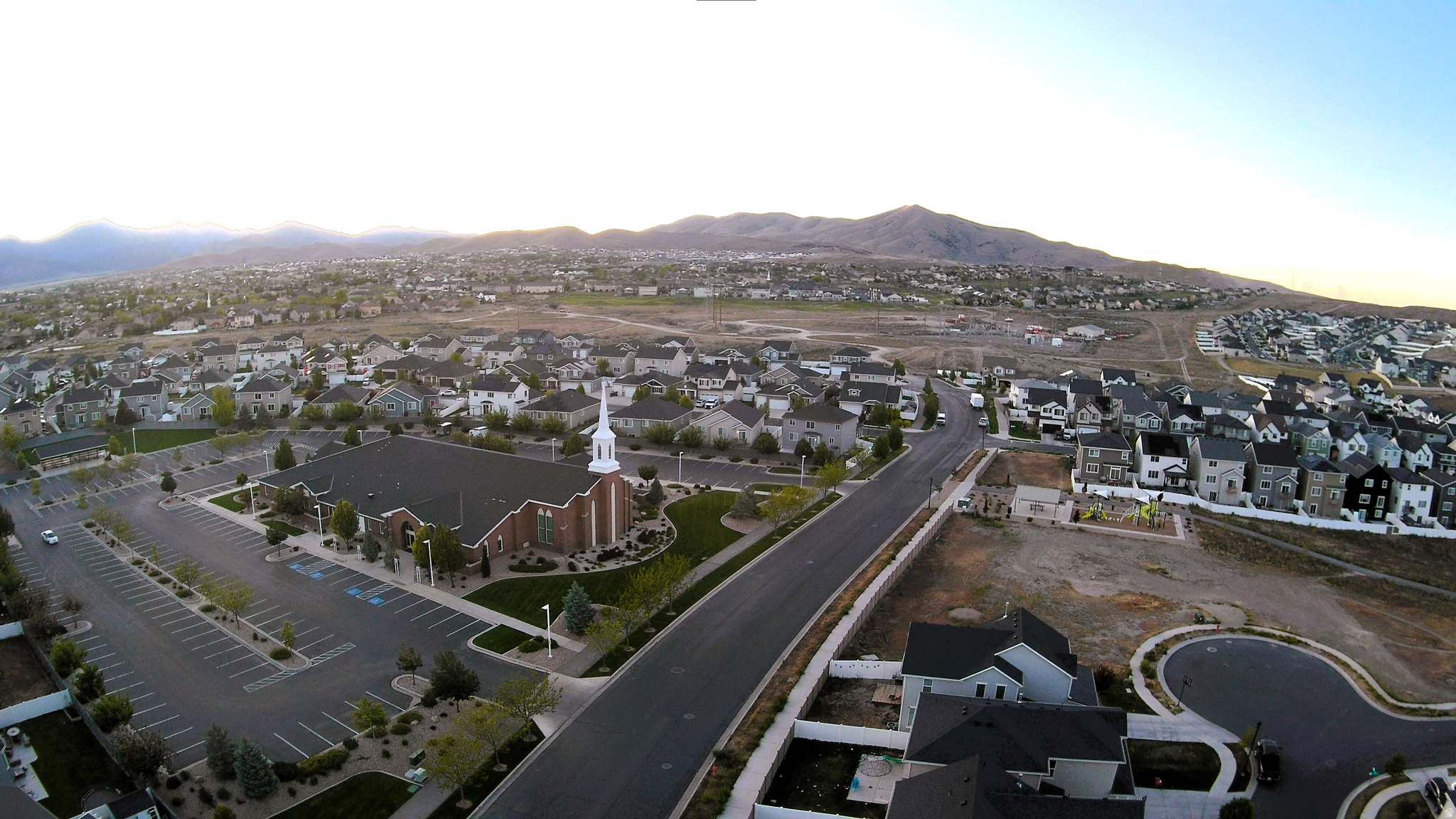 main property photo 31