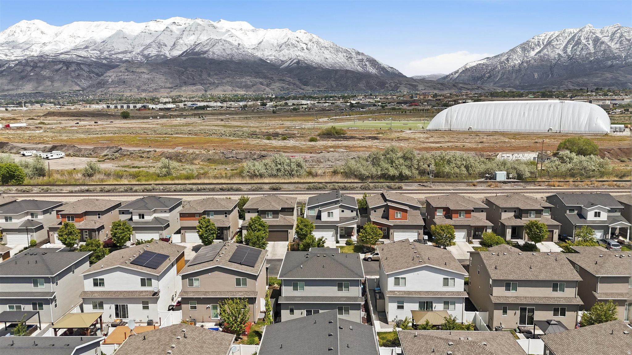 main property photo 47