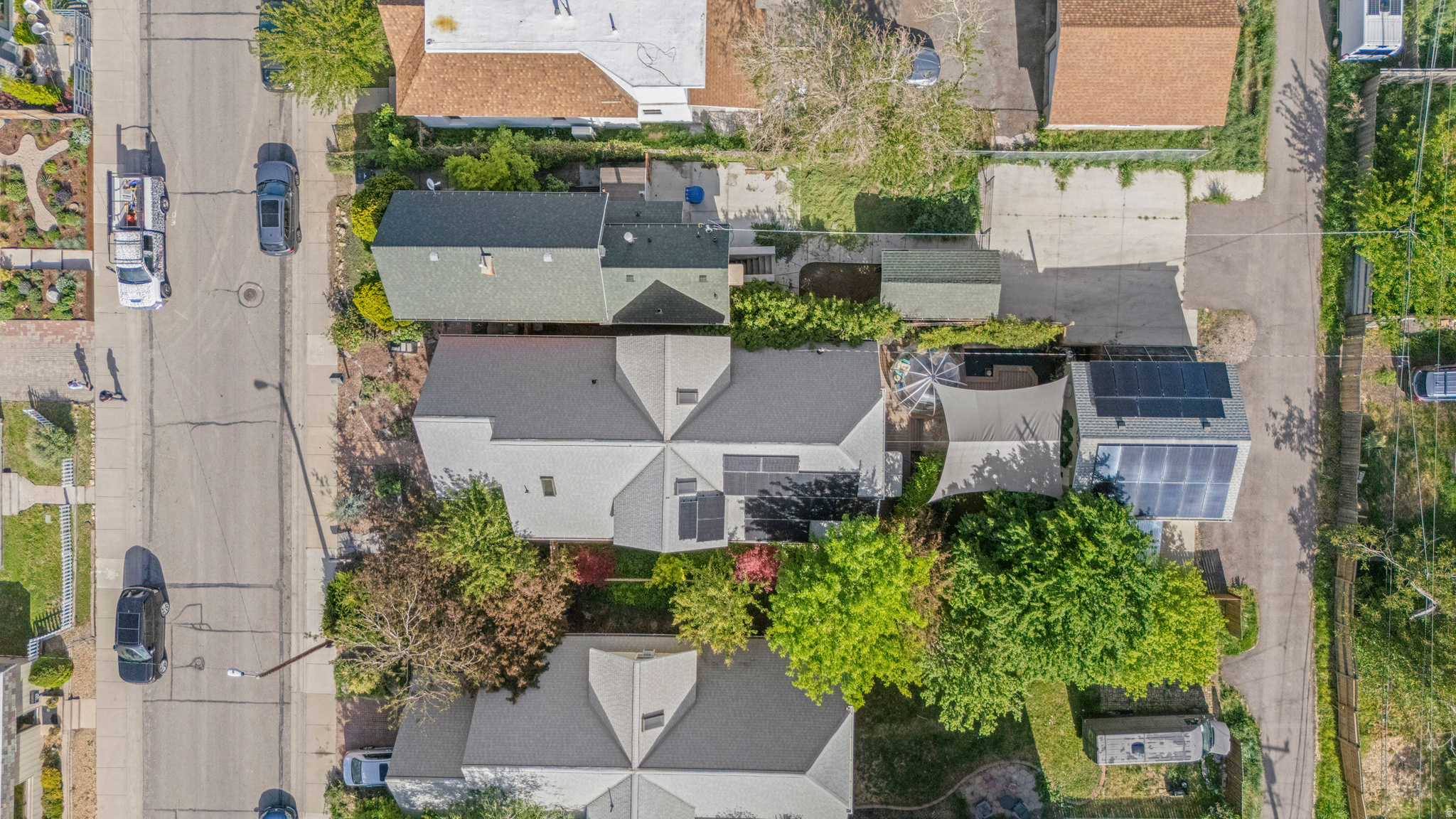 main property photo 39