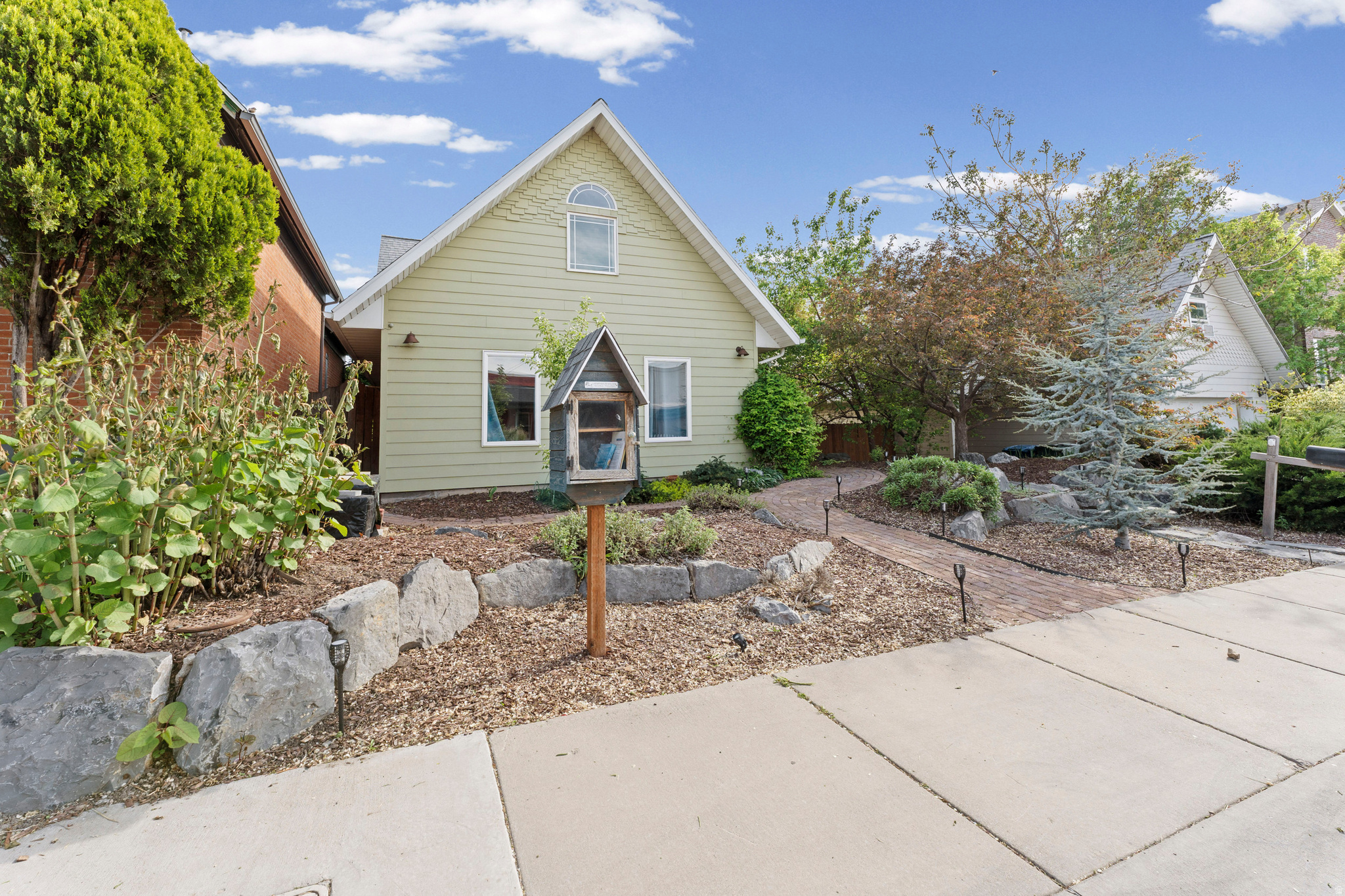 main property photo 42