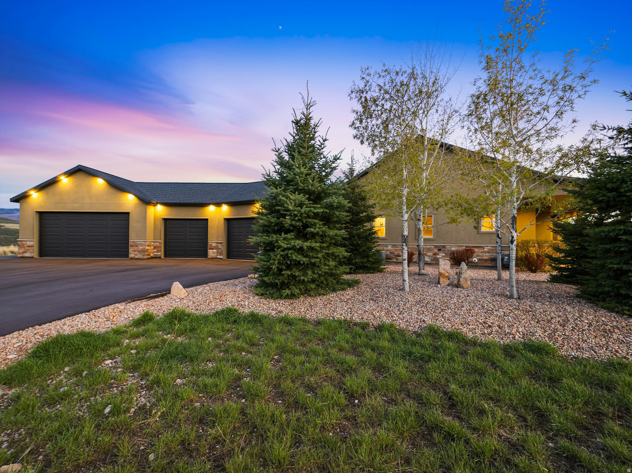 main property photo 60