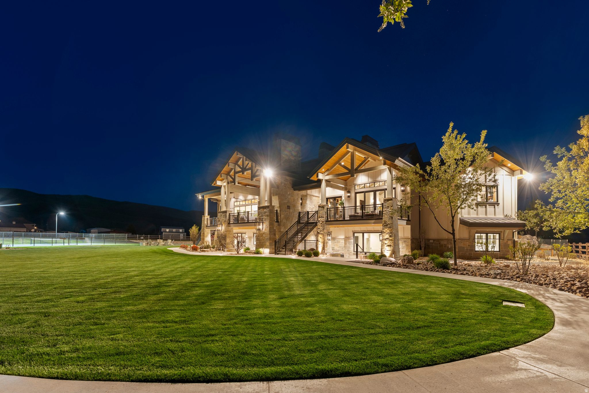main property photo 80