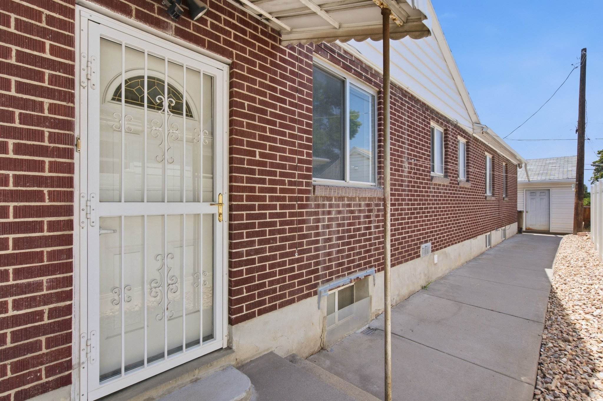 main property photo 44