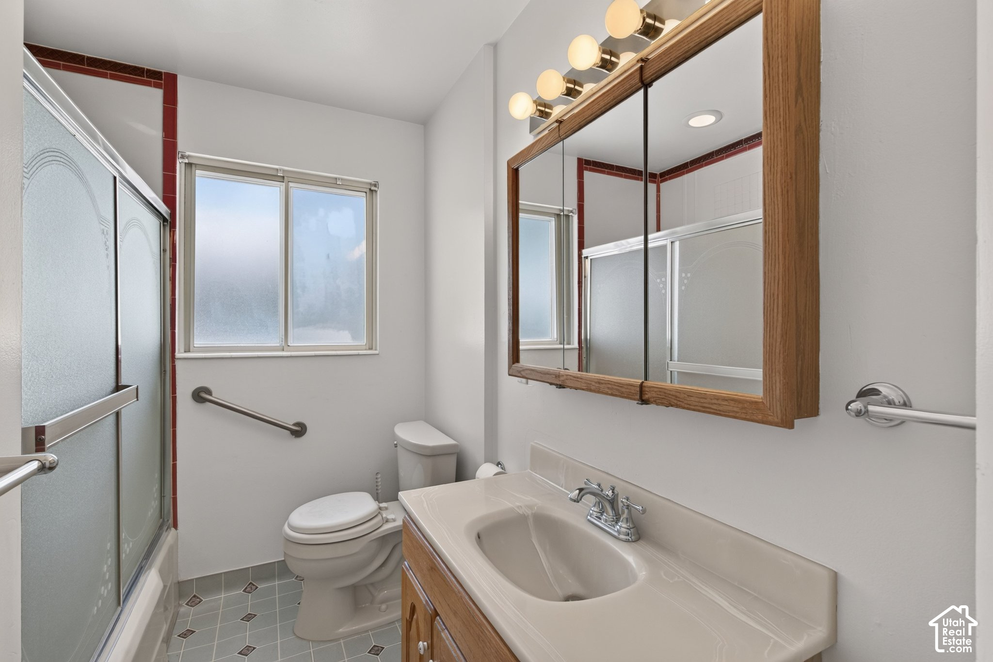 main property photo 59