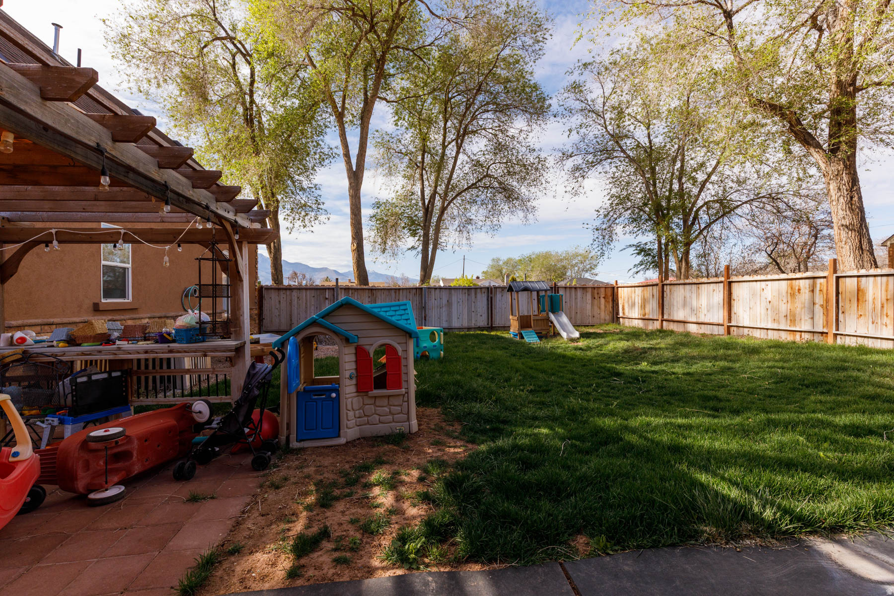 main property photo 49
