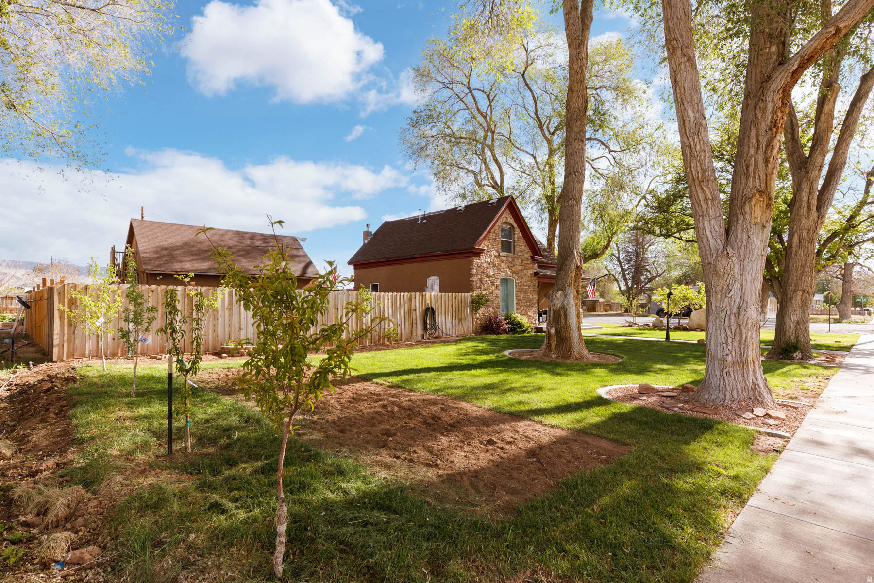 main property photo 57