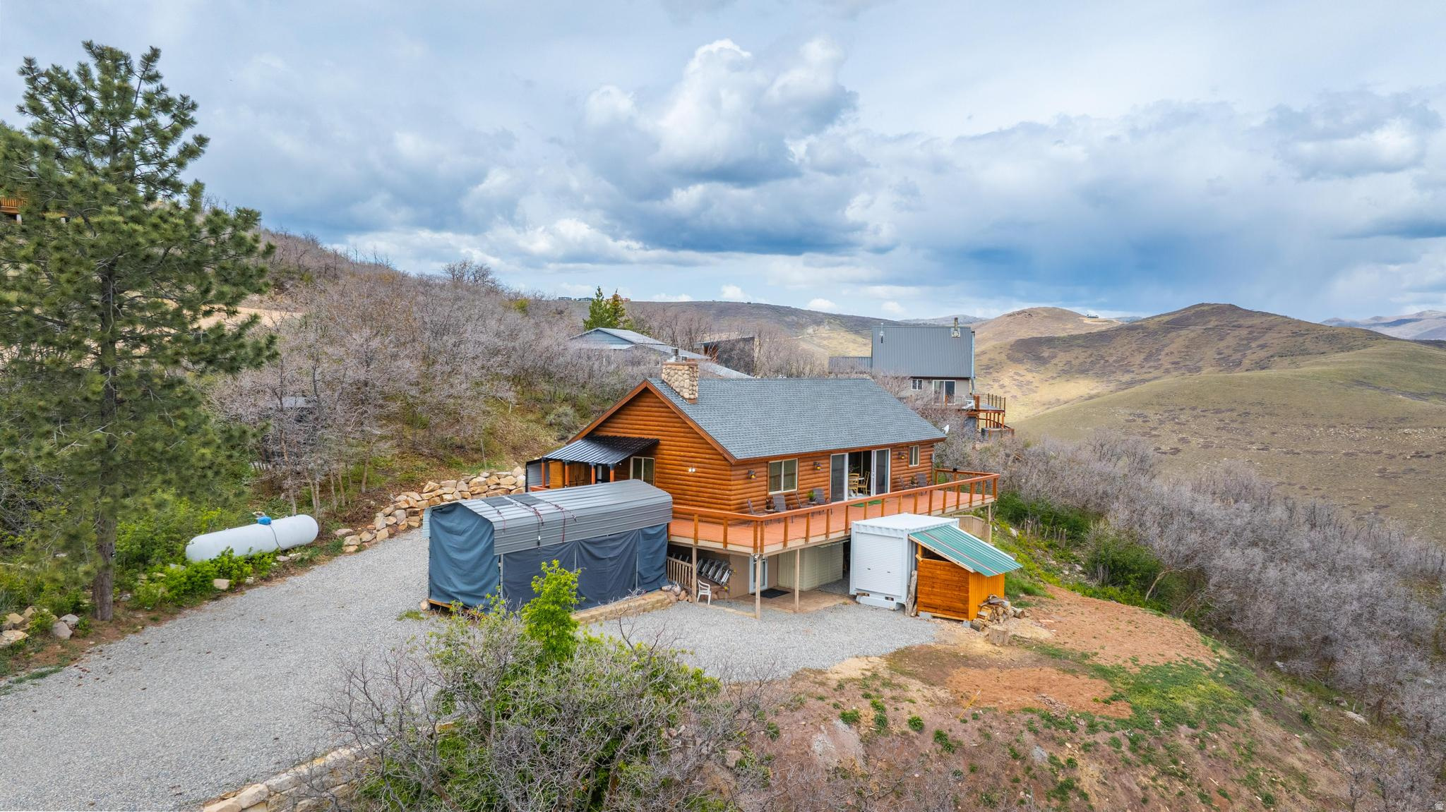 main property photo 33
