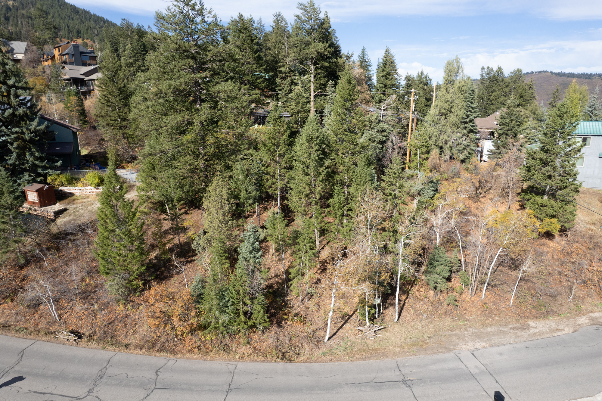 main property photo 18