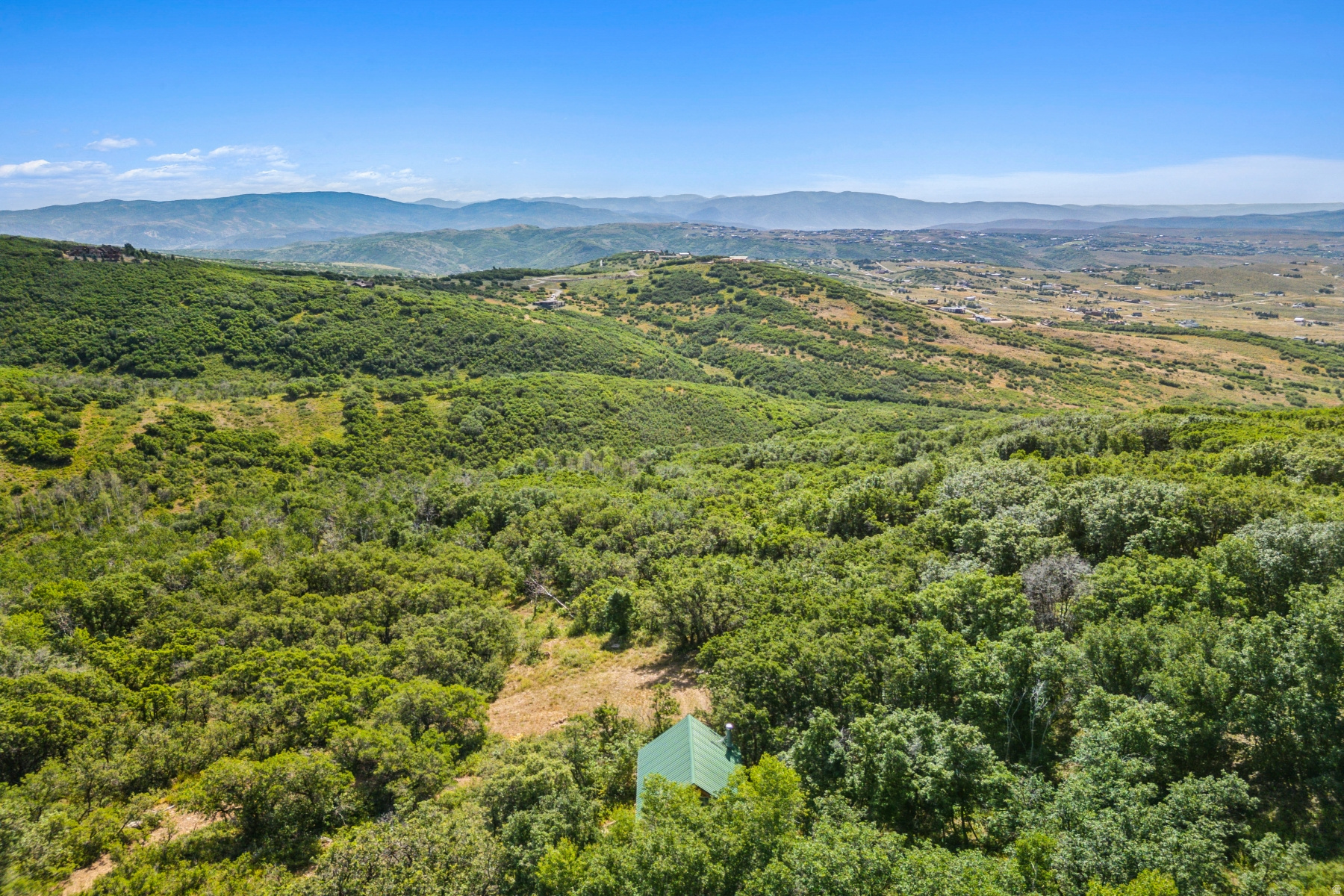 main property photo 9