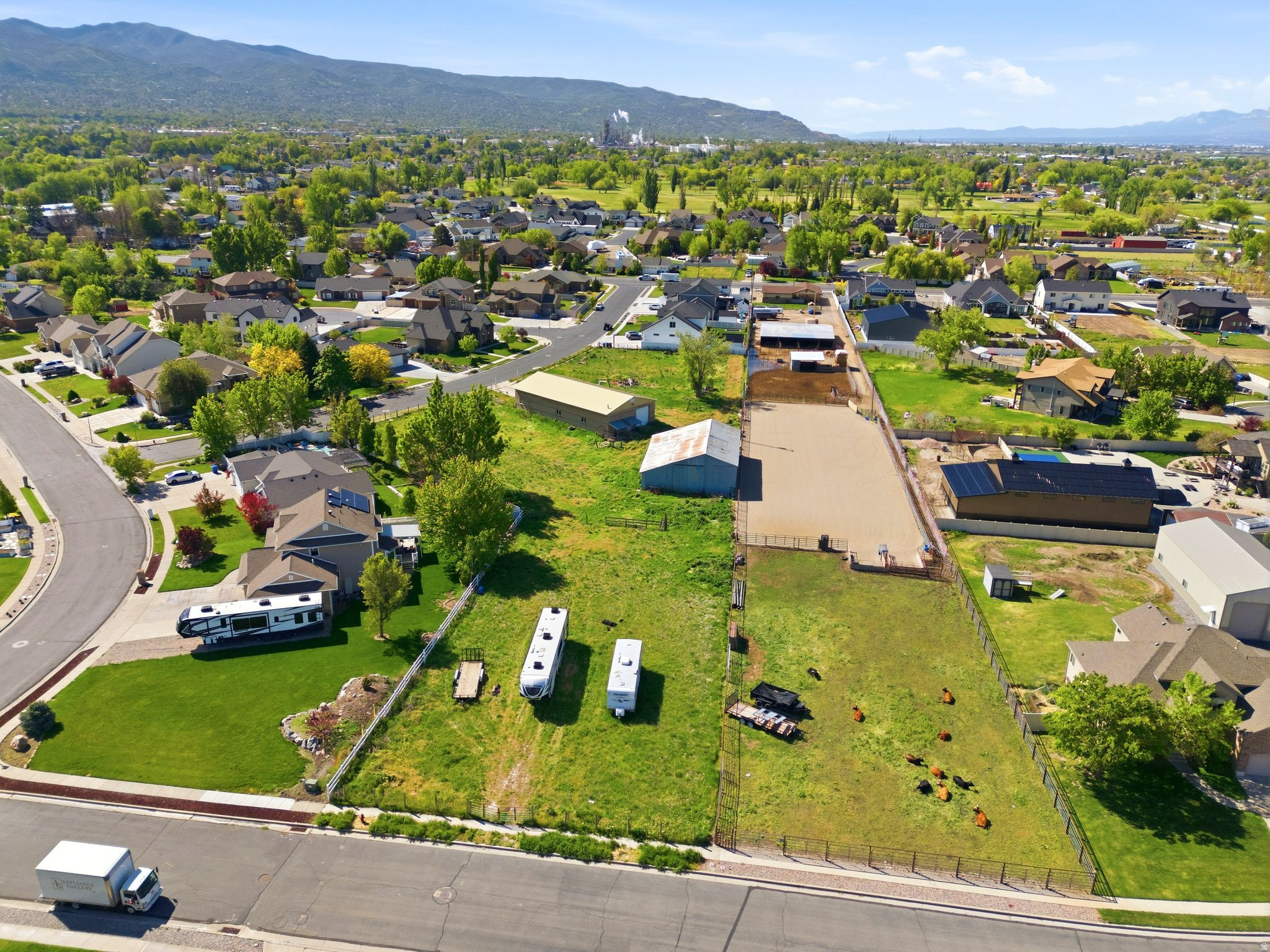 main property photo 7