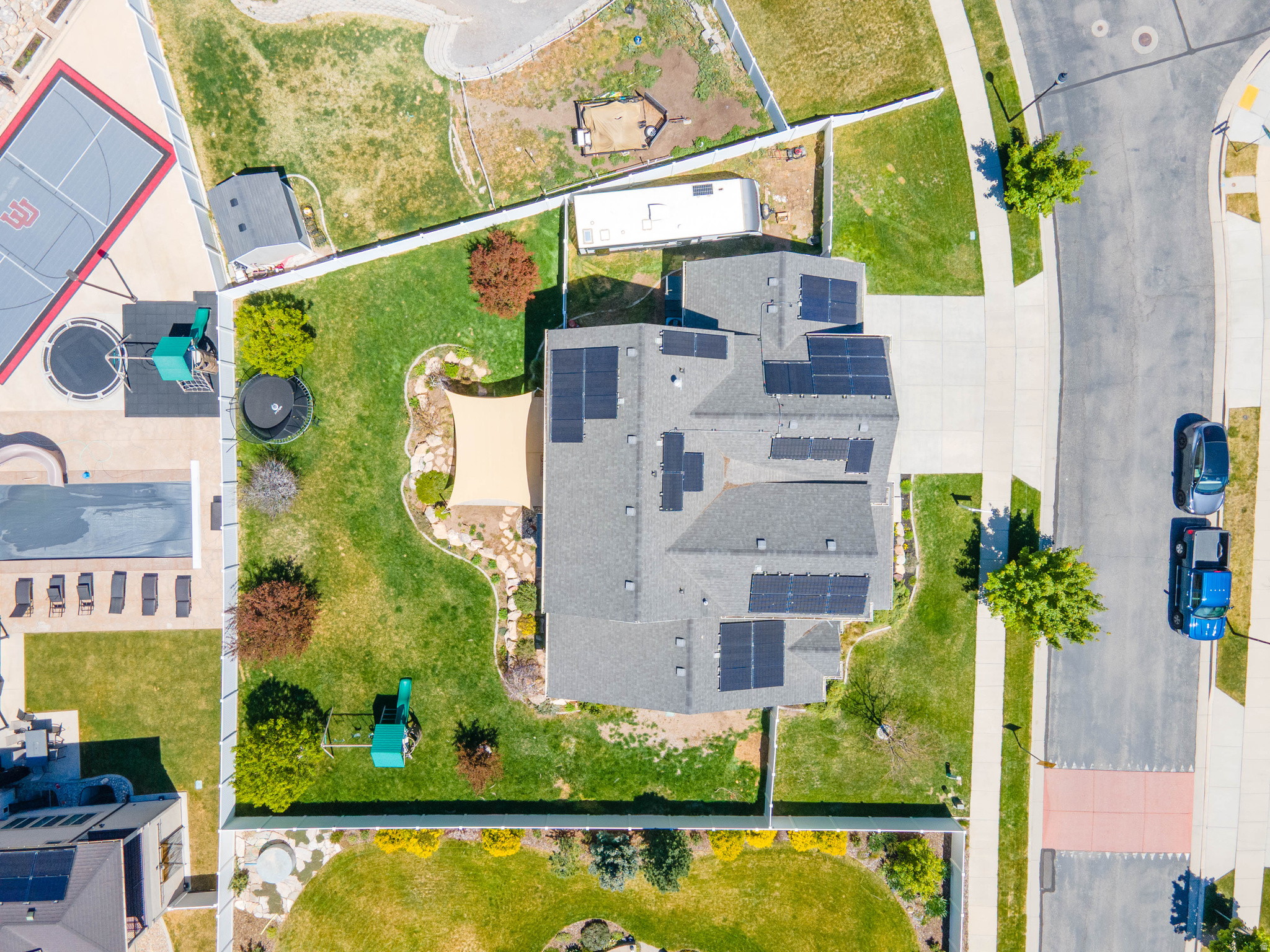 main property photo 38