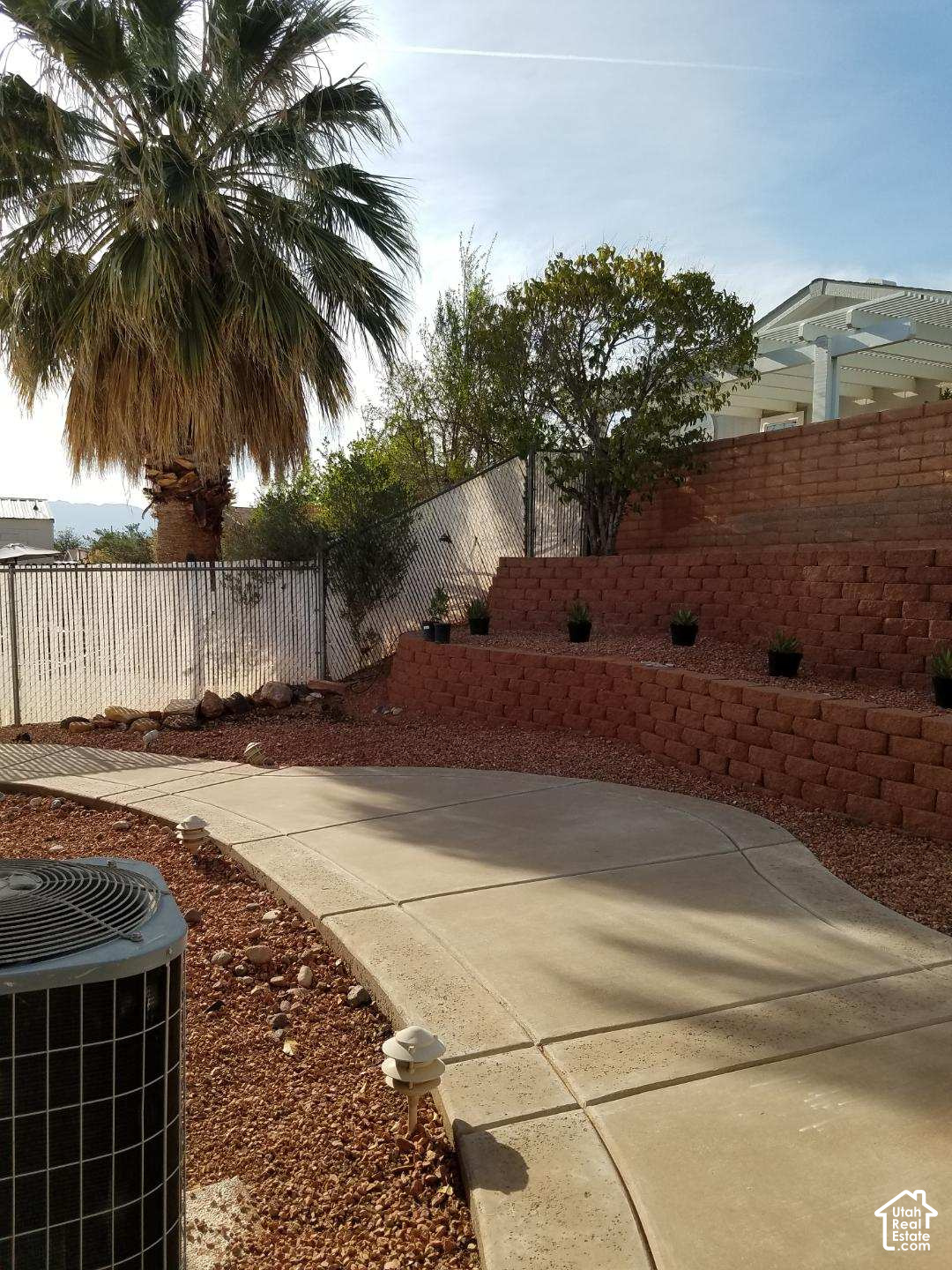 main property photo 19