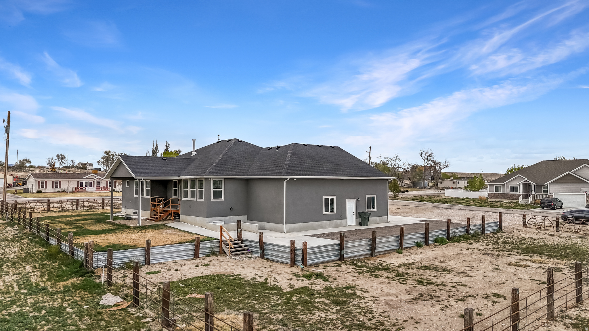main property photo 45