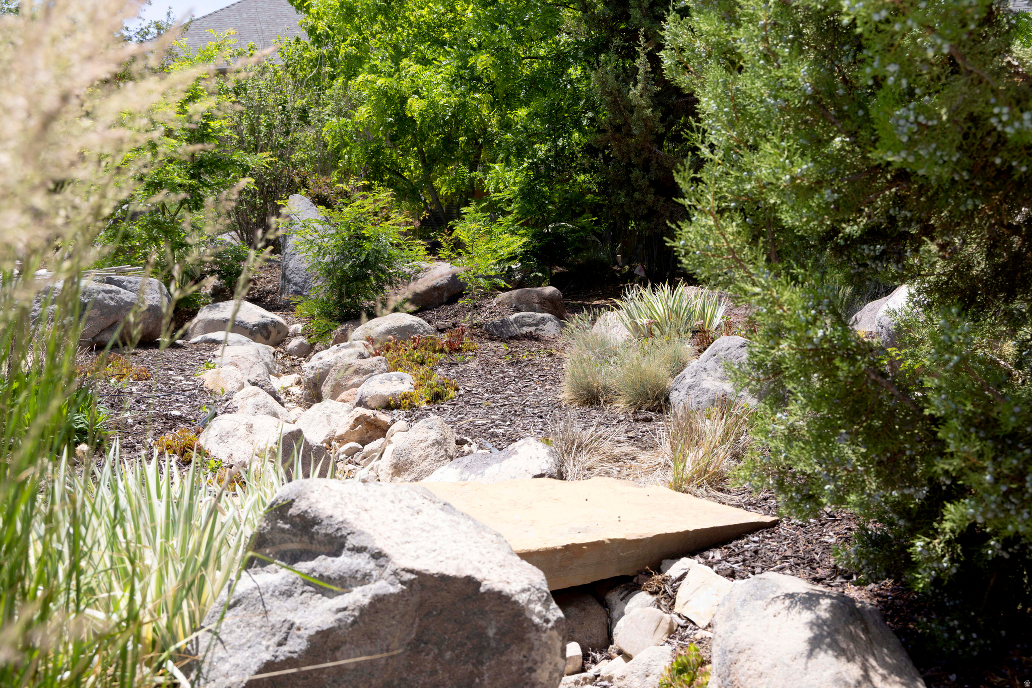 main property photo 60