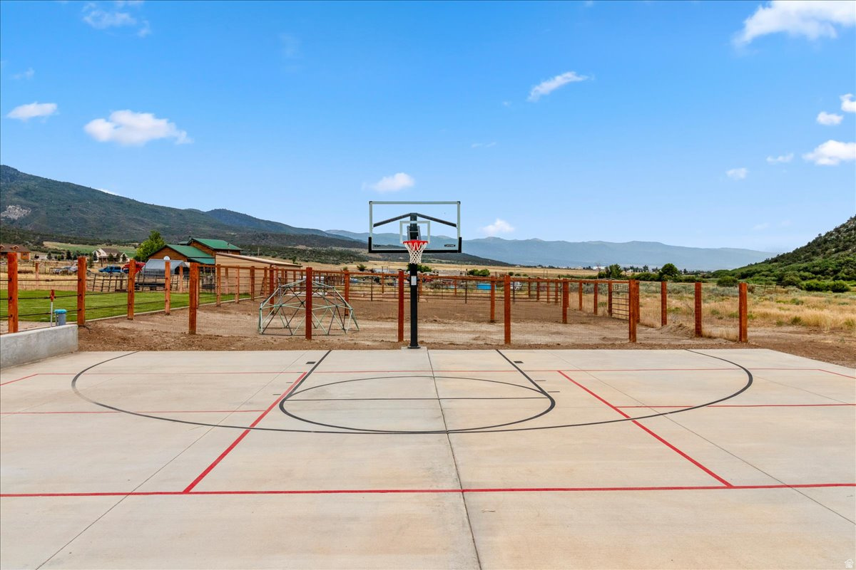 main property photo 54
