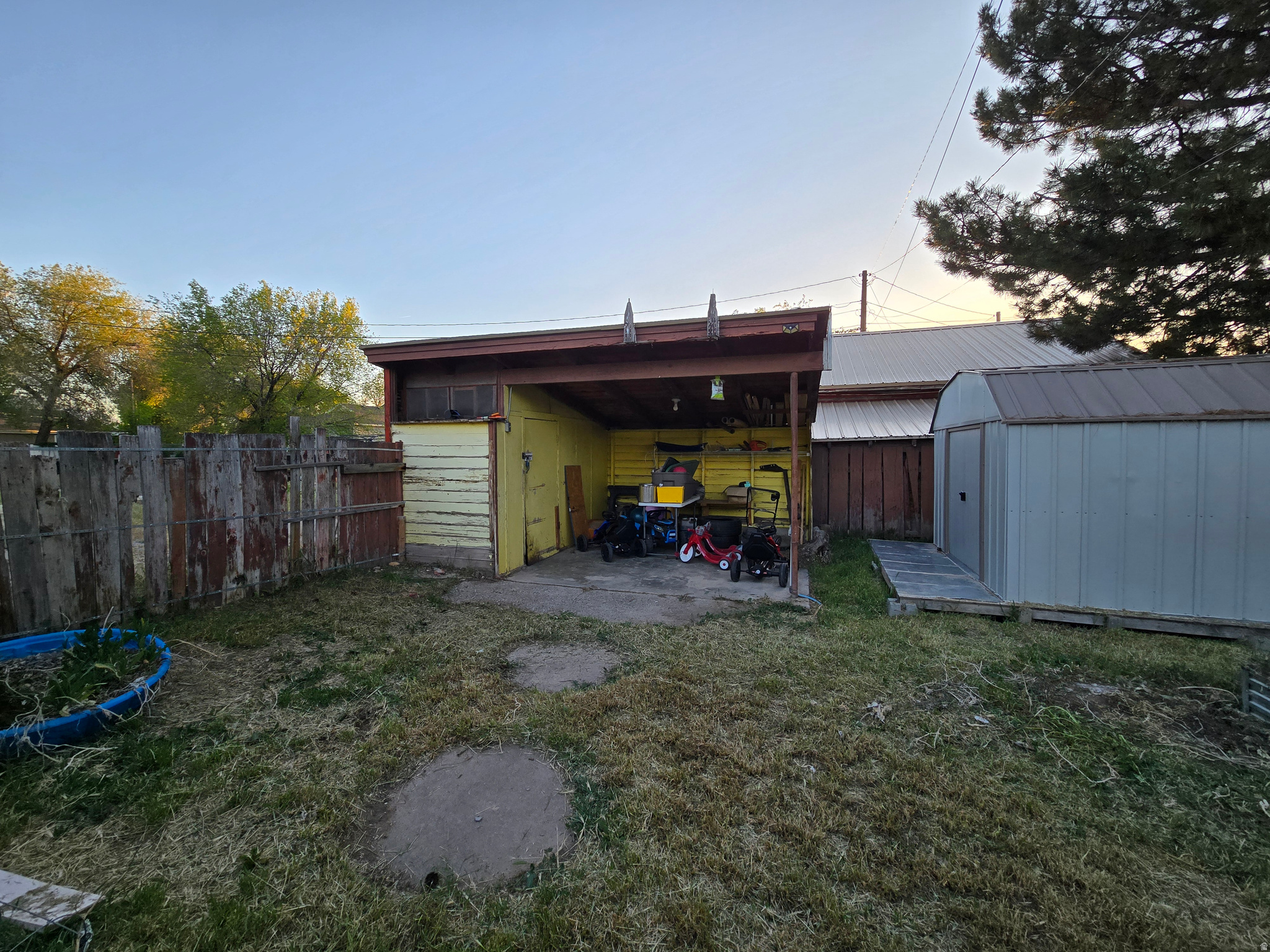 main property photo 18