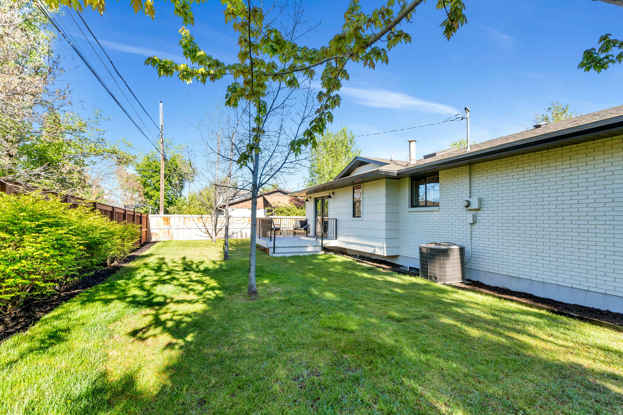 main property photo 50