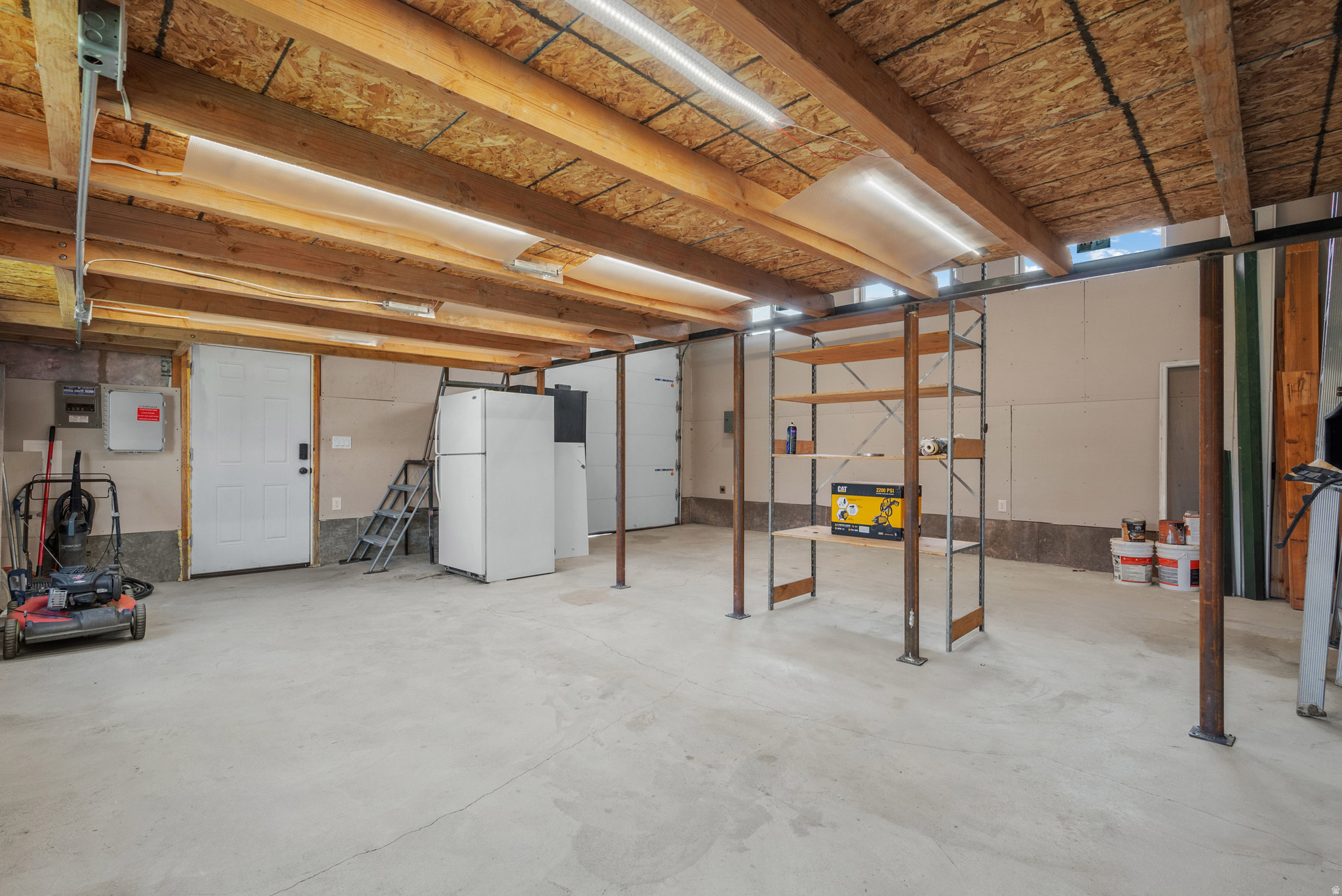 main property photo 35