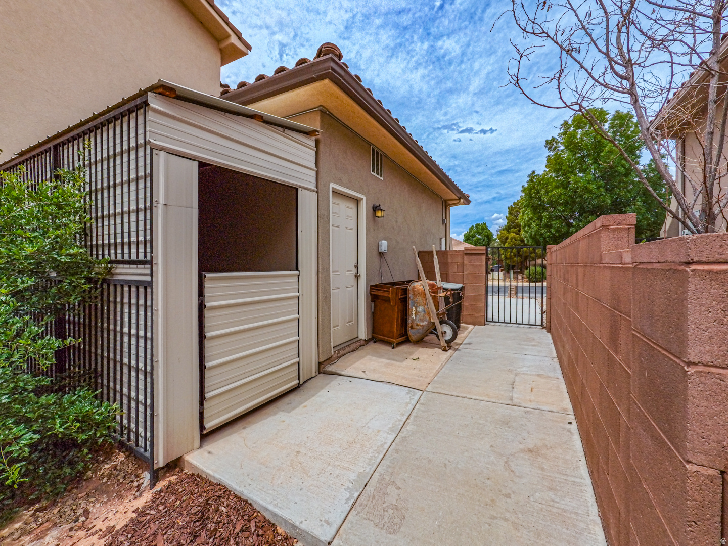 main property photo 53