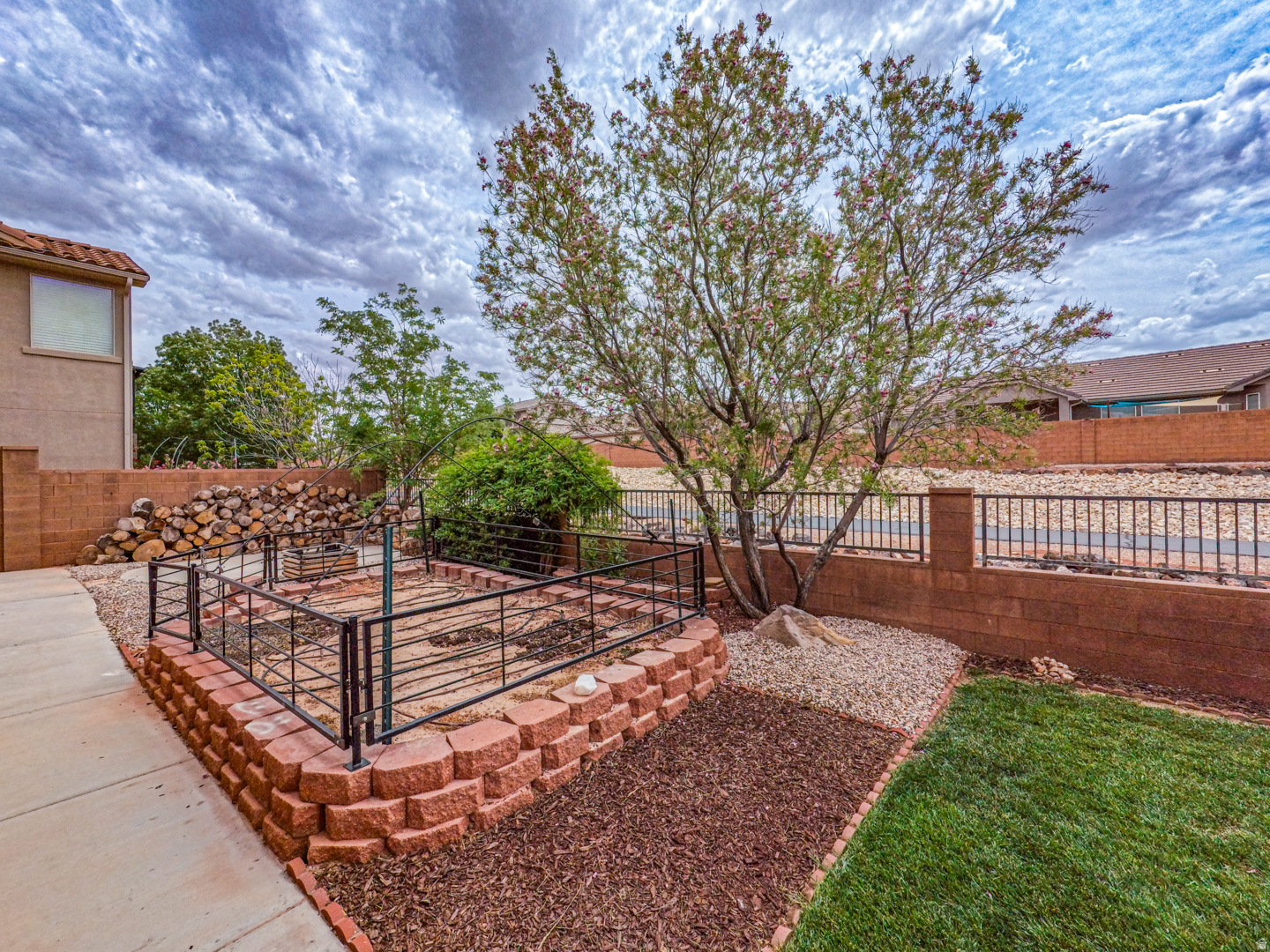 main property photo 56