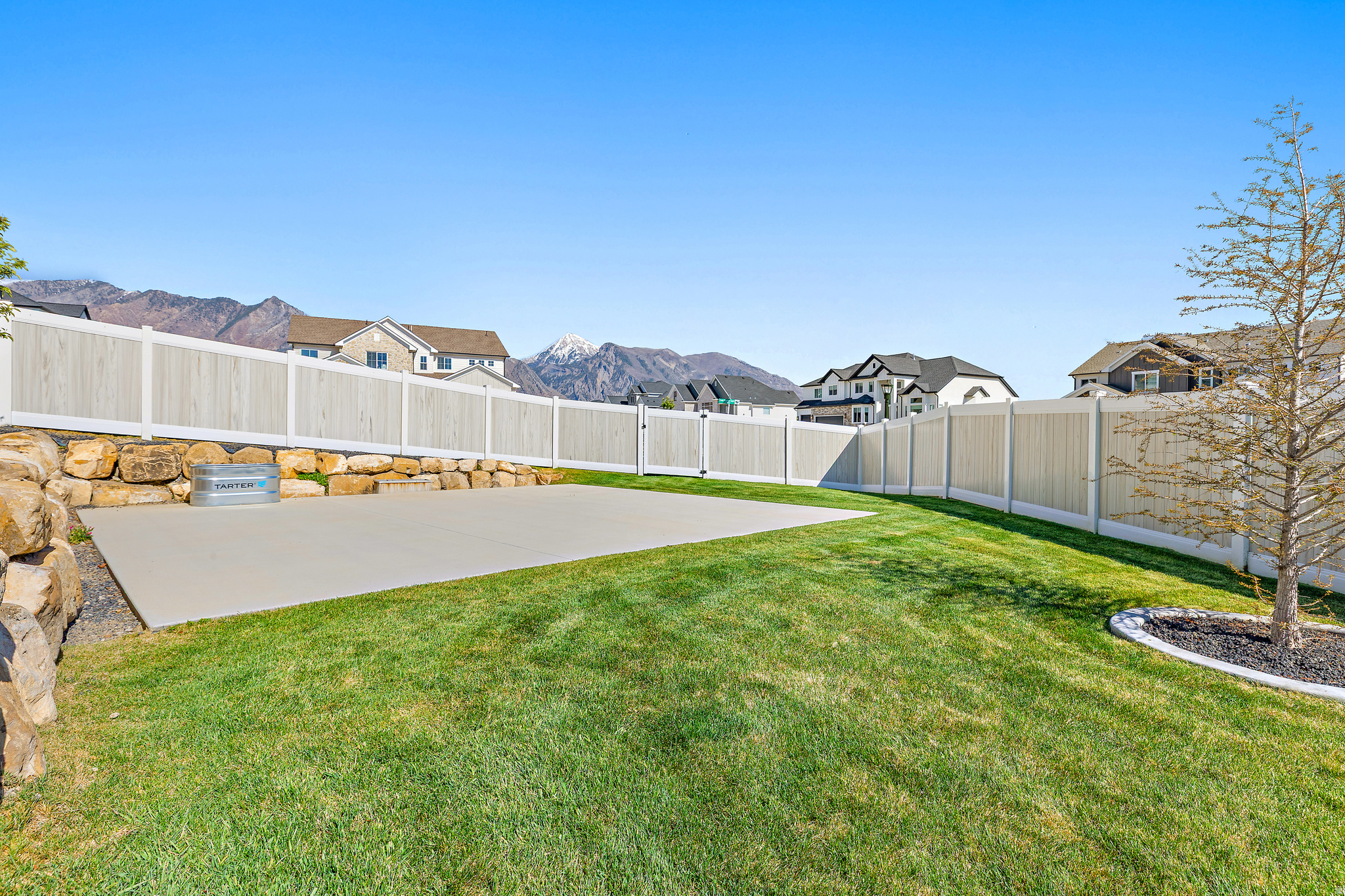main property photo 59