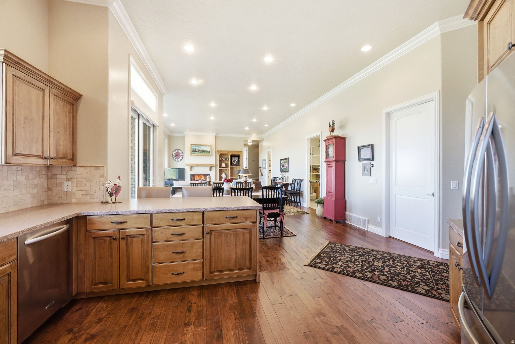 main property photo 58