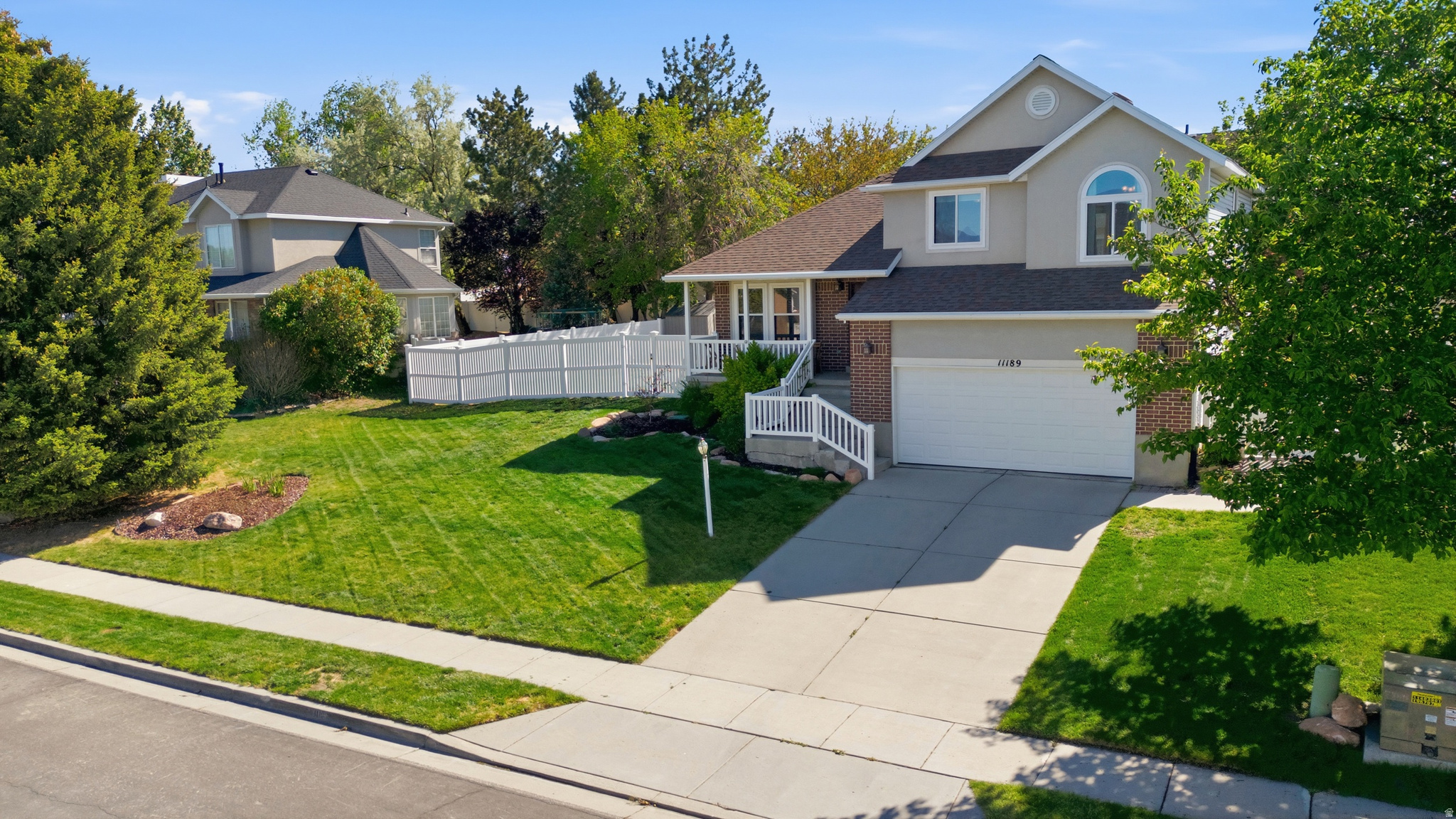 main property photo 41