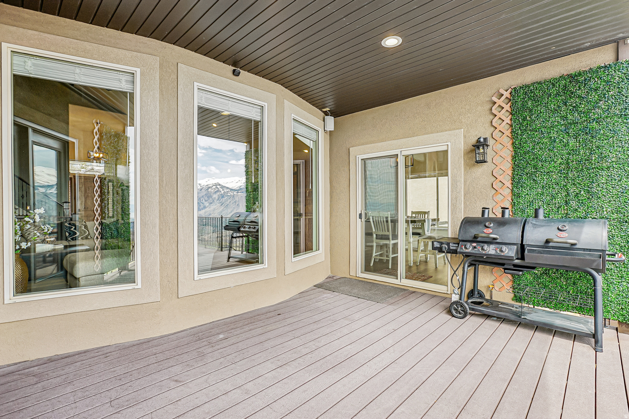 main property photo 65