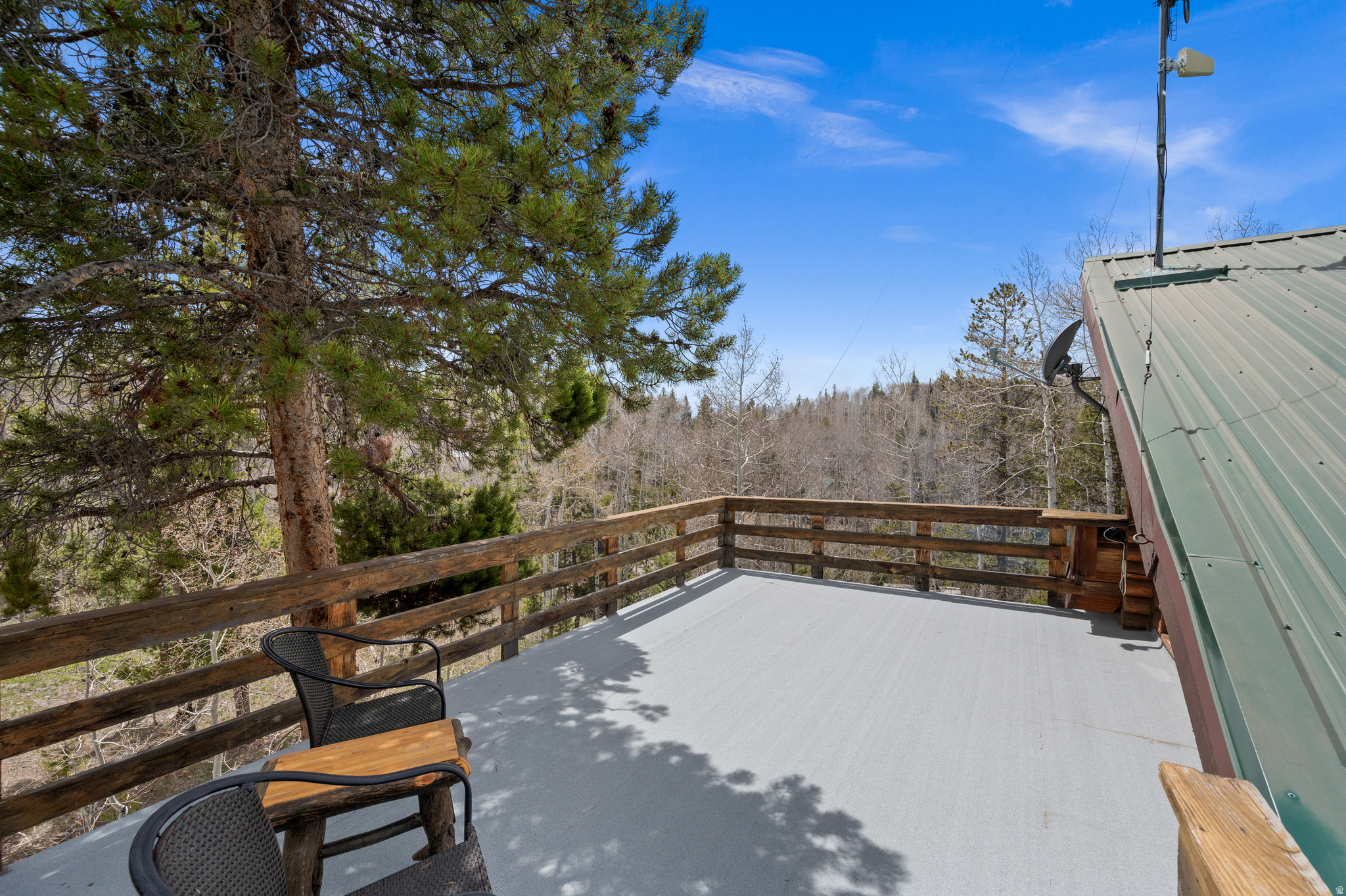 main property photo 50