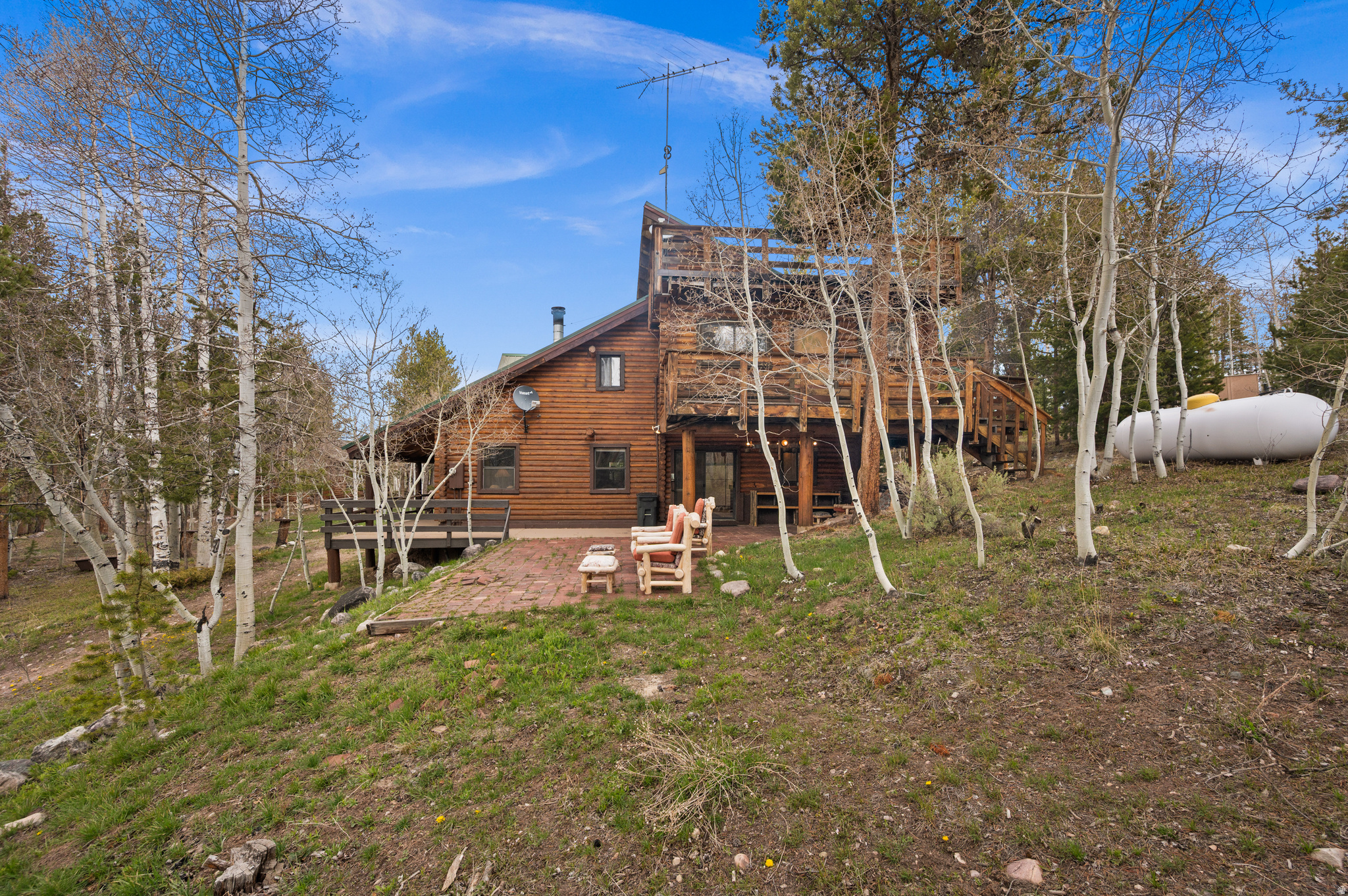 main property photo 58