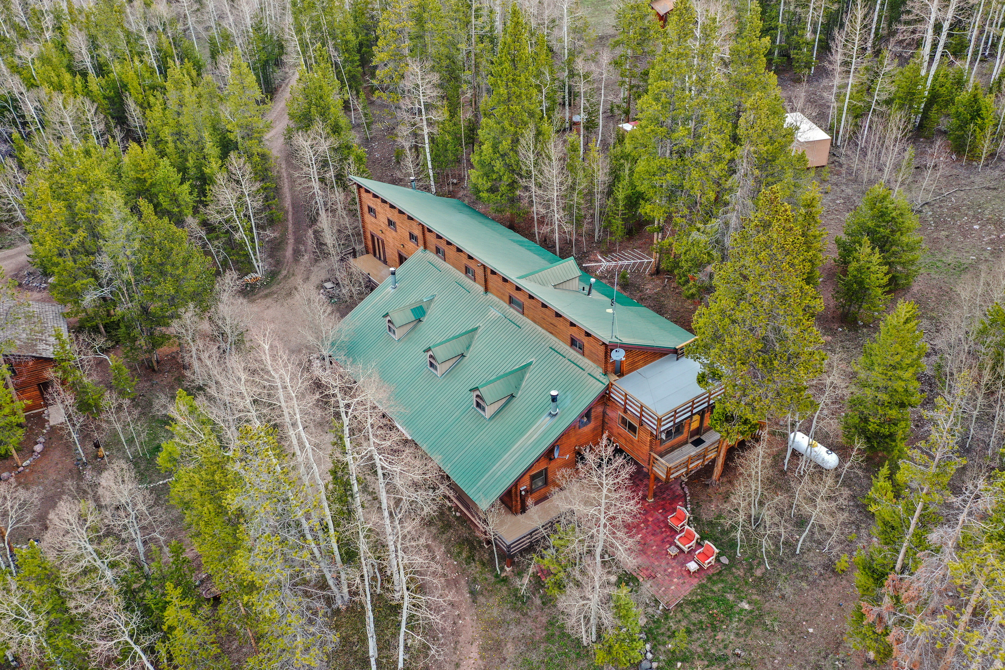 main property photo 77