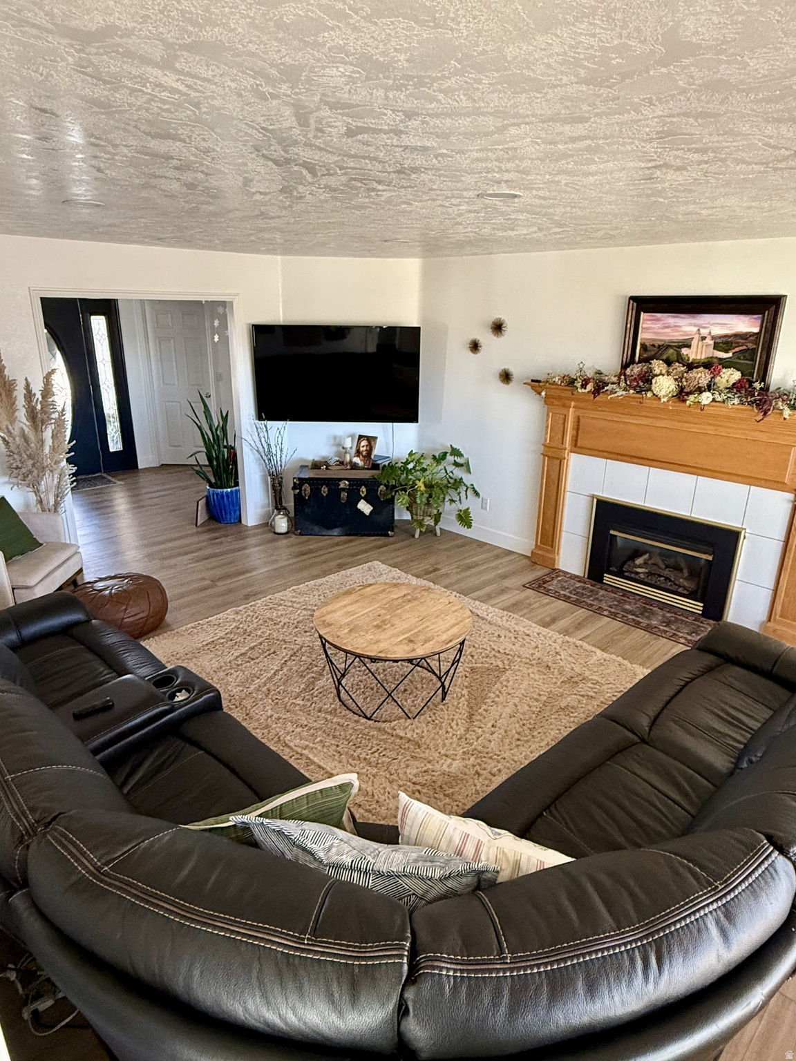 main property photo 10