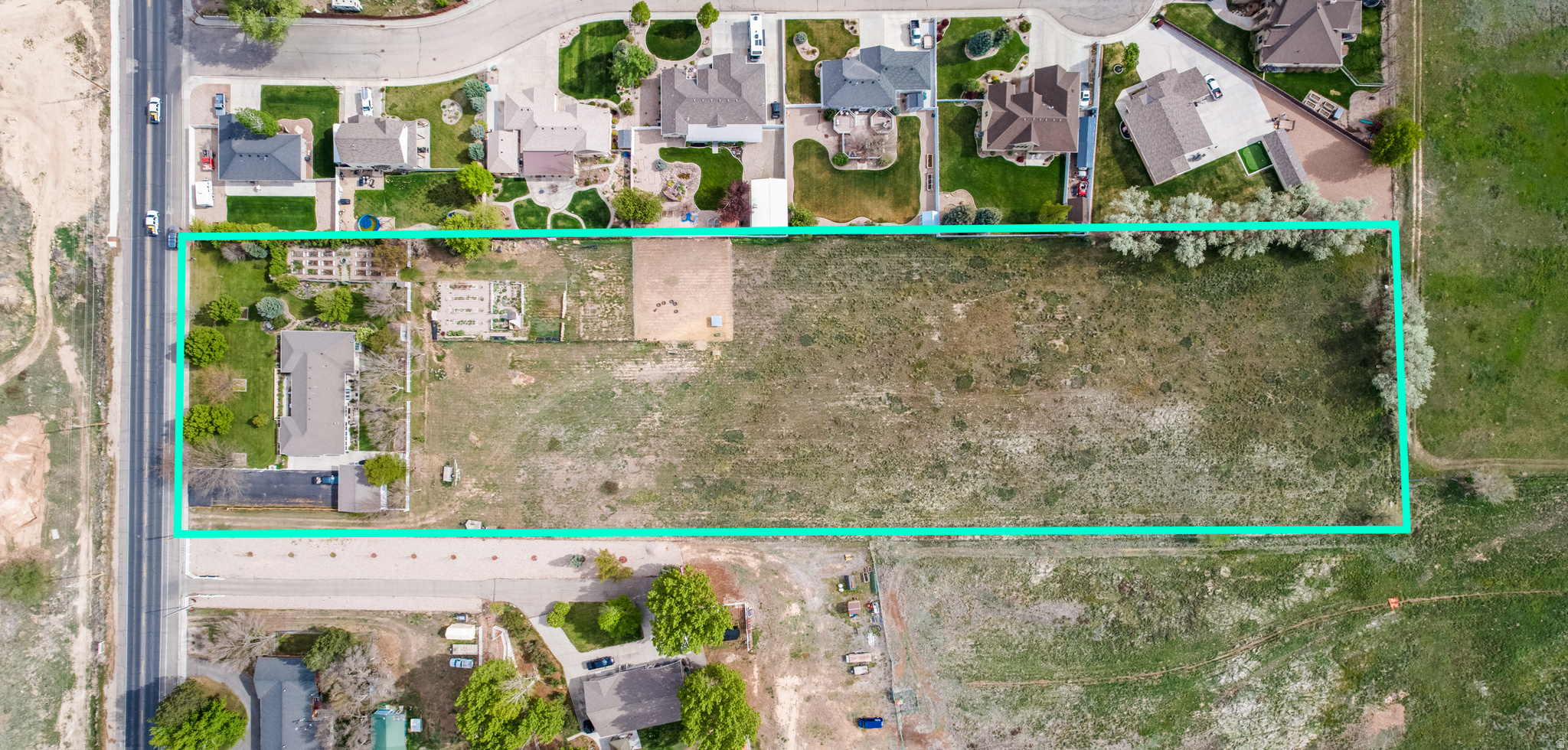 main property photo 49