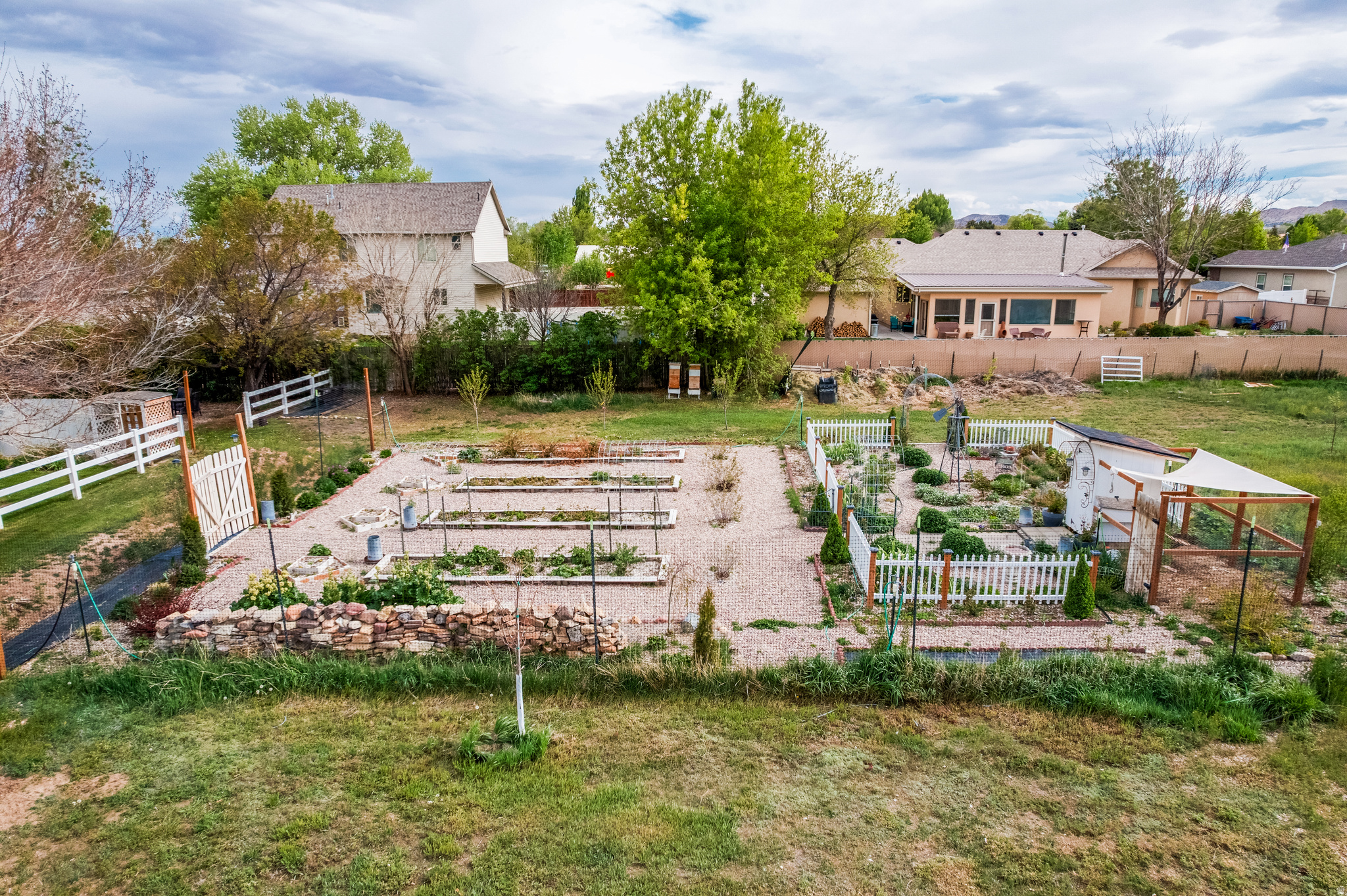 main property photo 59
