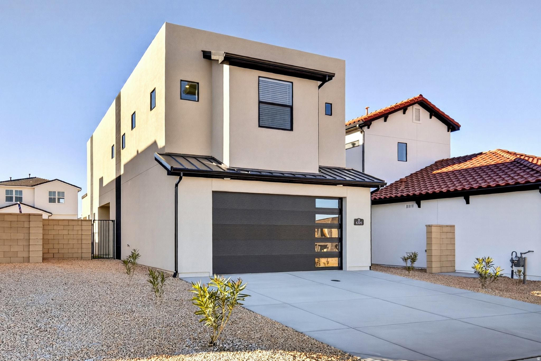 main property photo 22