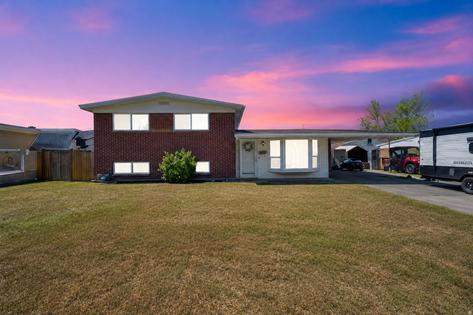 main property photo 19