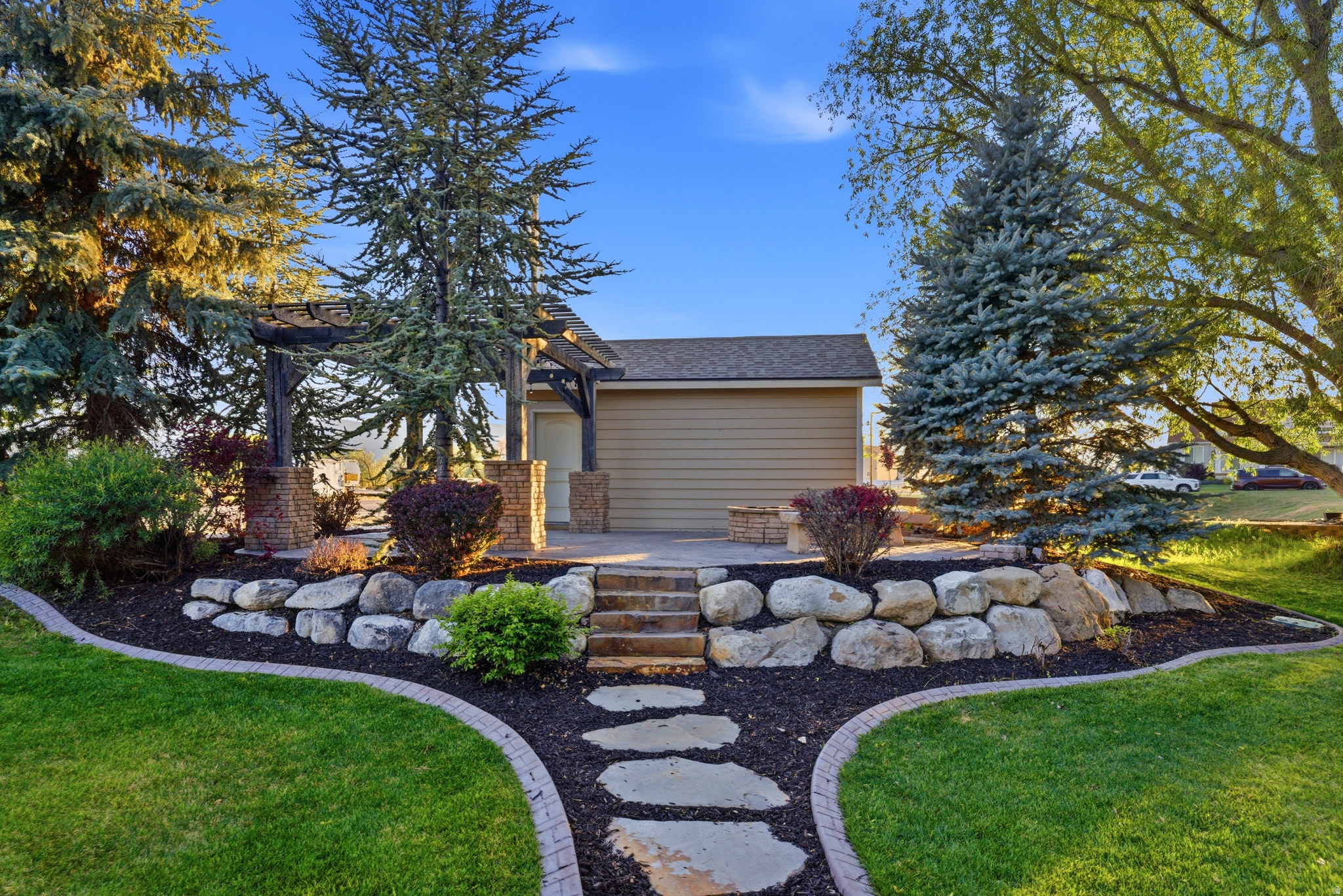 main property photo 59