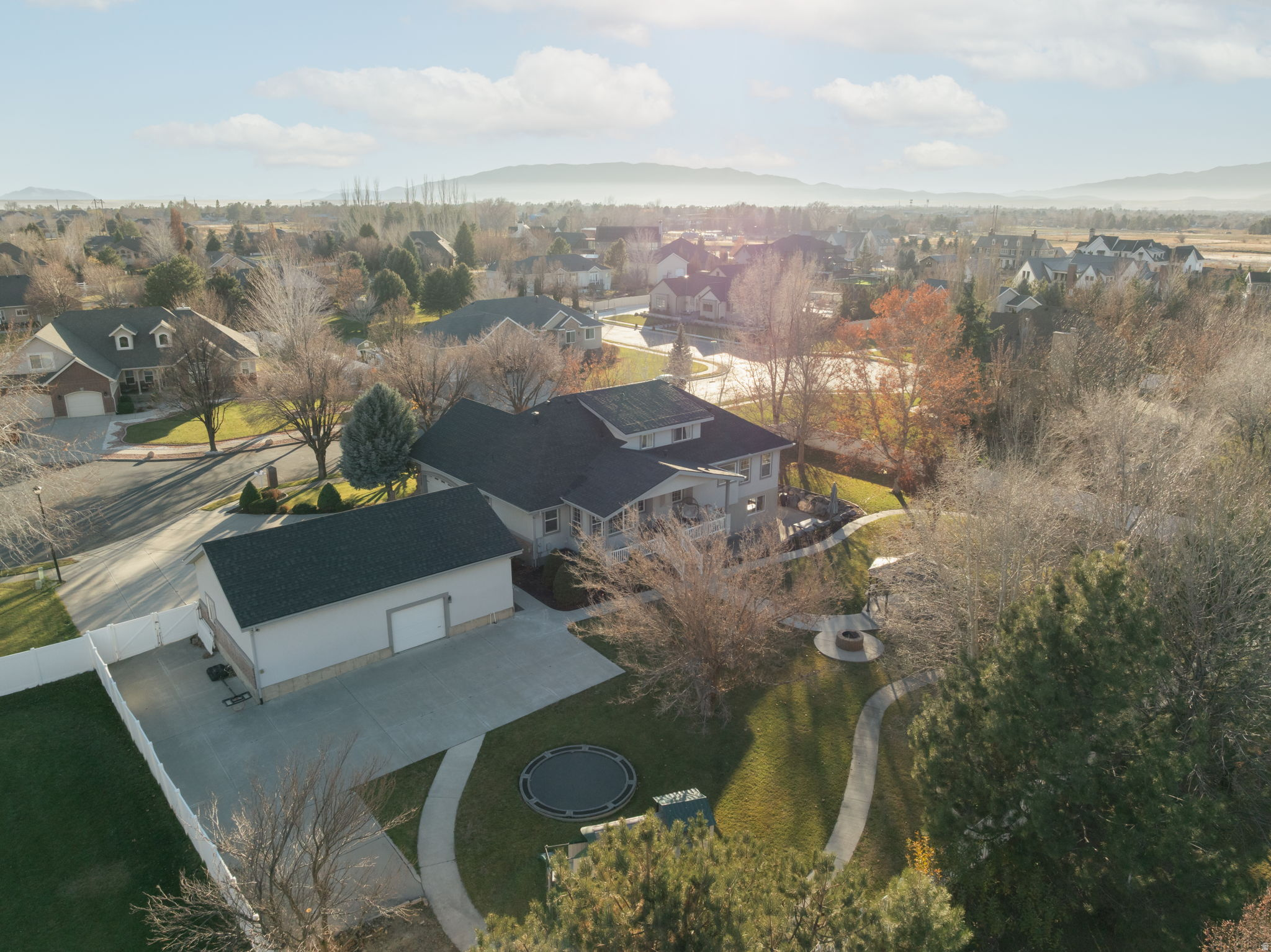main property photo 89