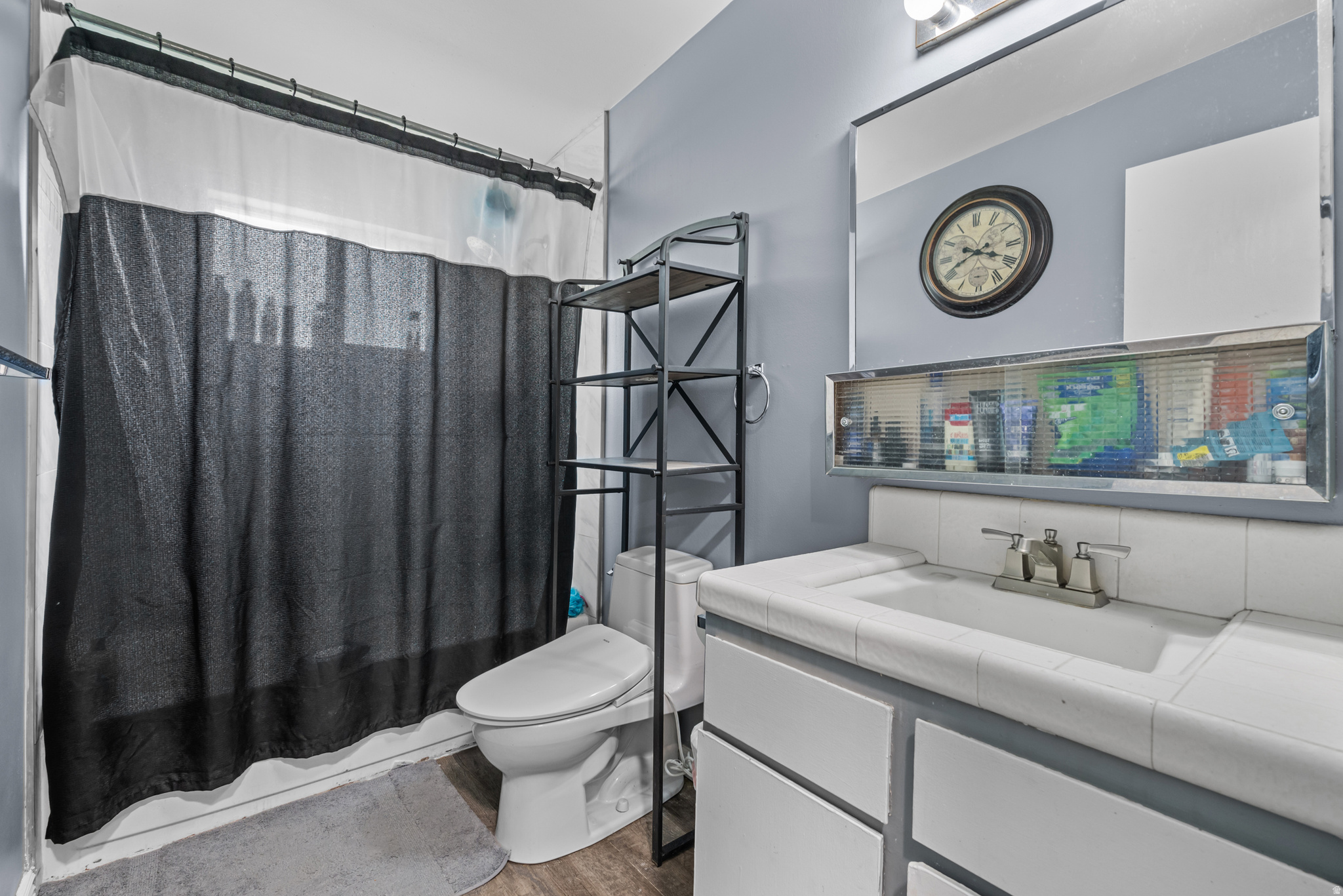 main property photo 11