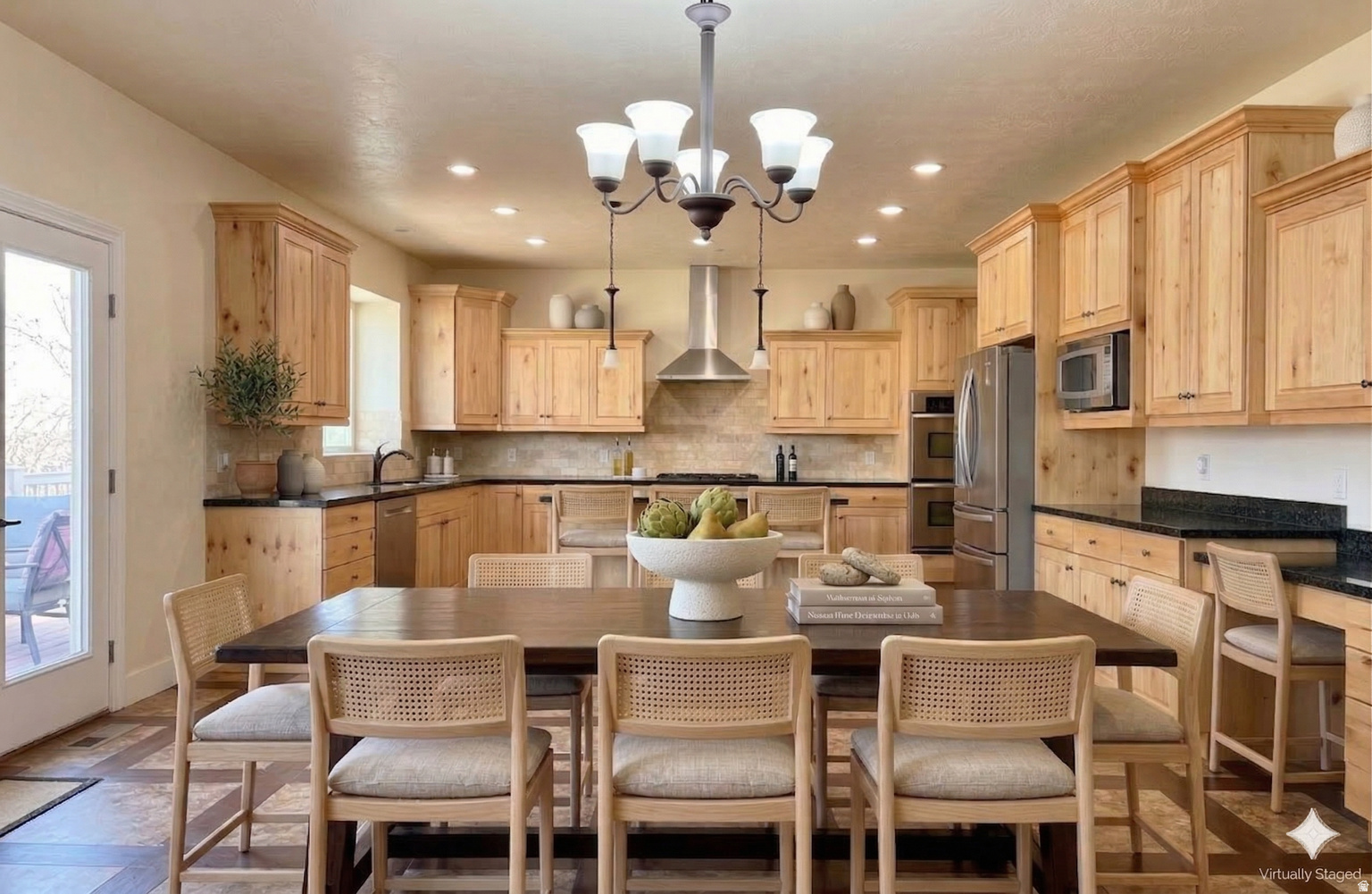 main property photo 7