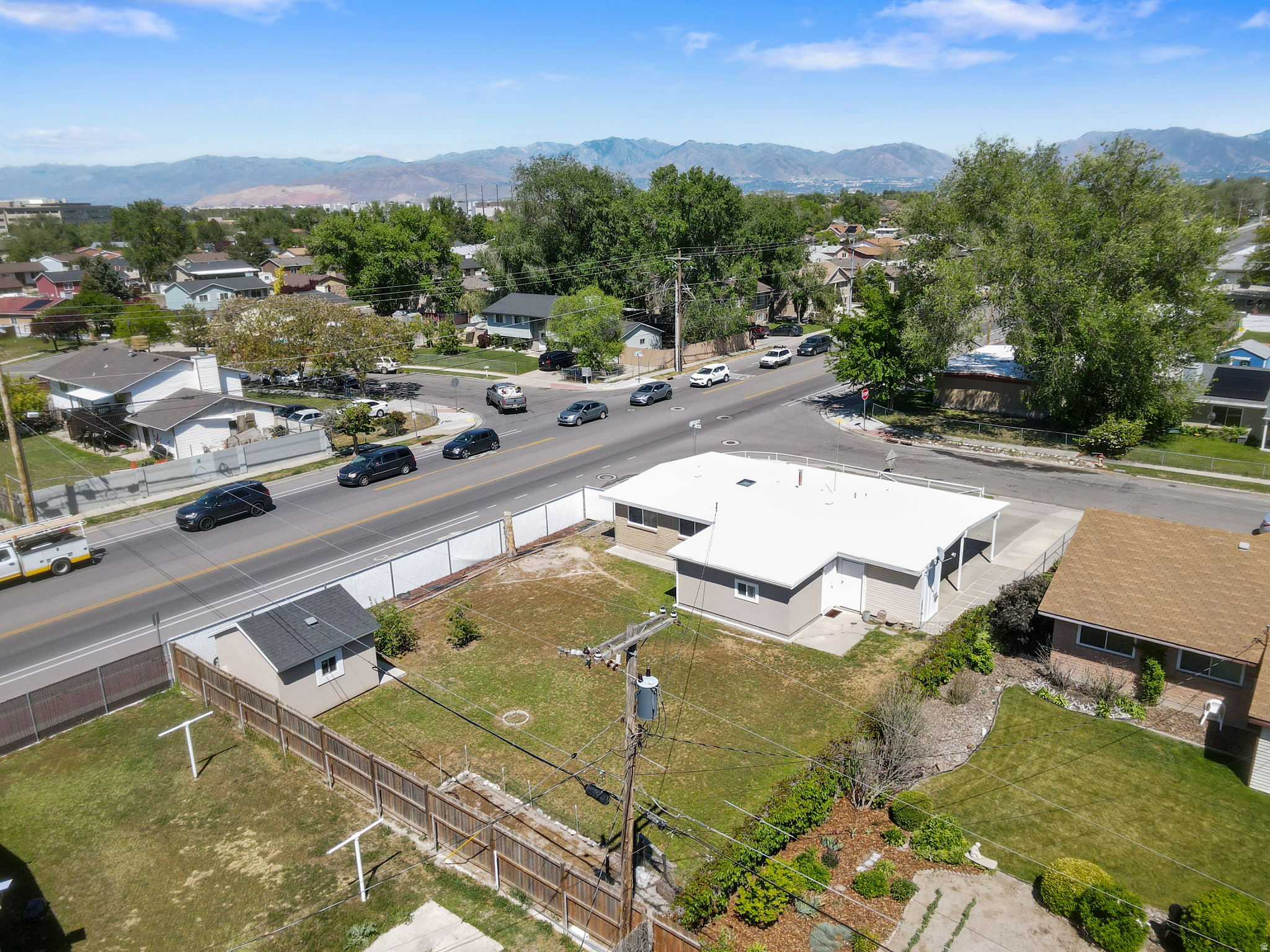 main property photo 26