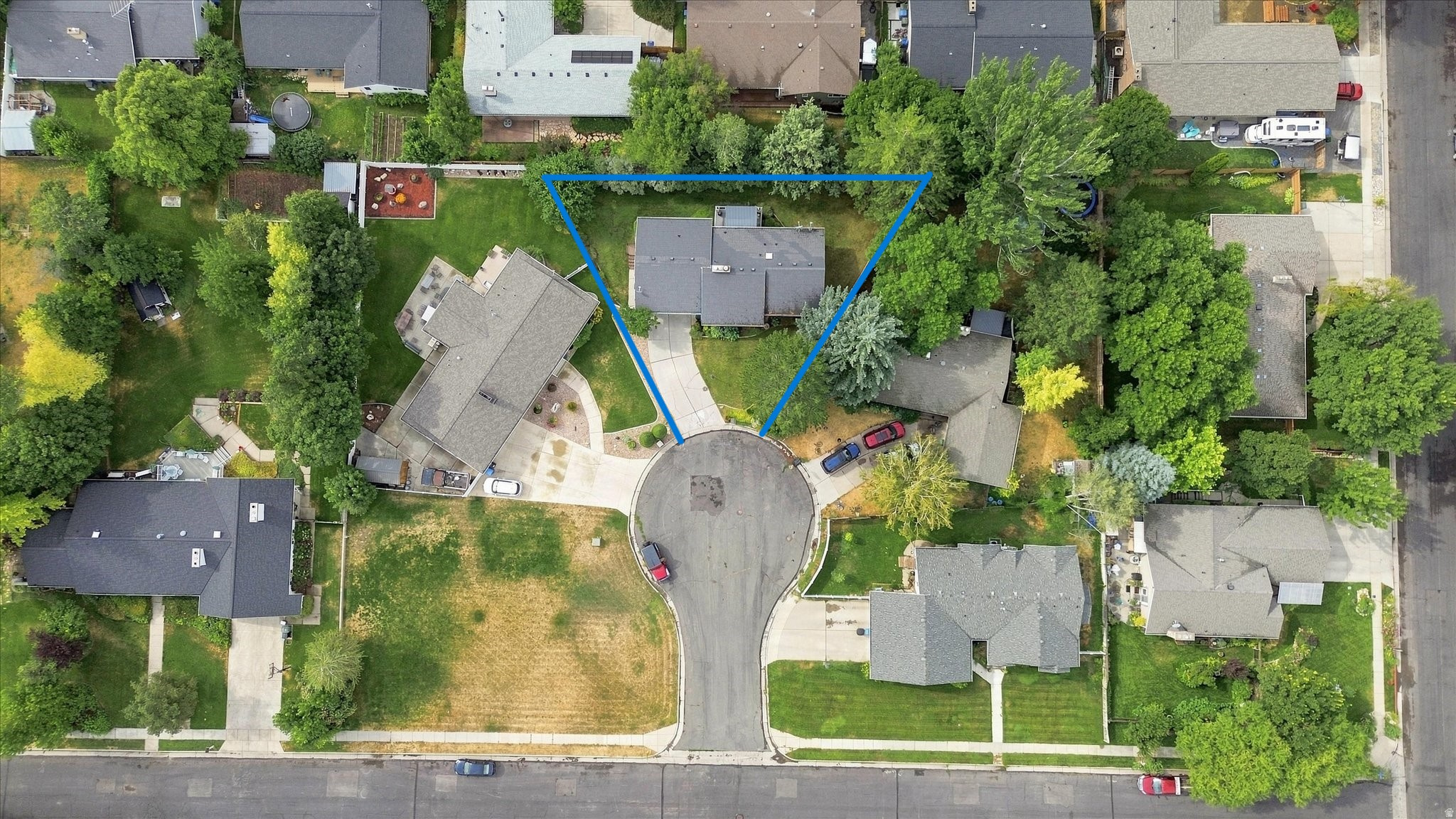 main property photo 53