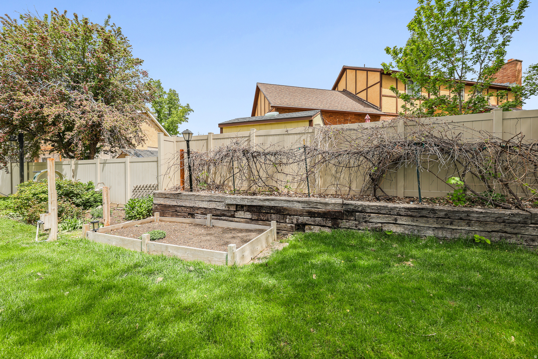 main property photo 64