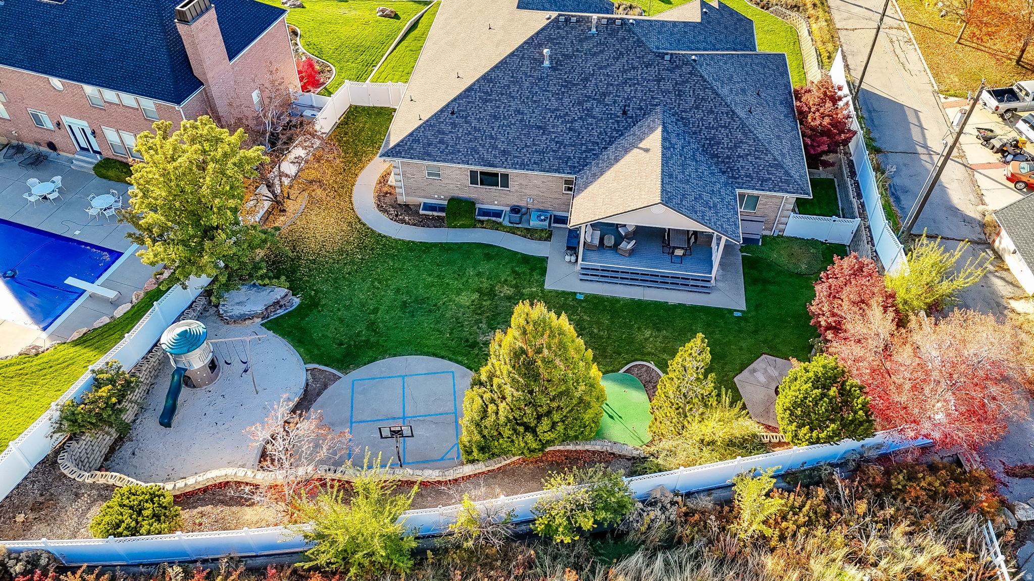 main property photo 59