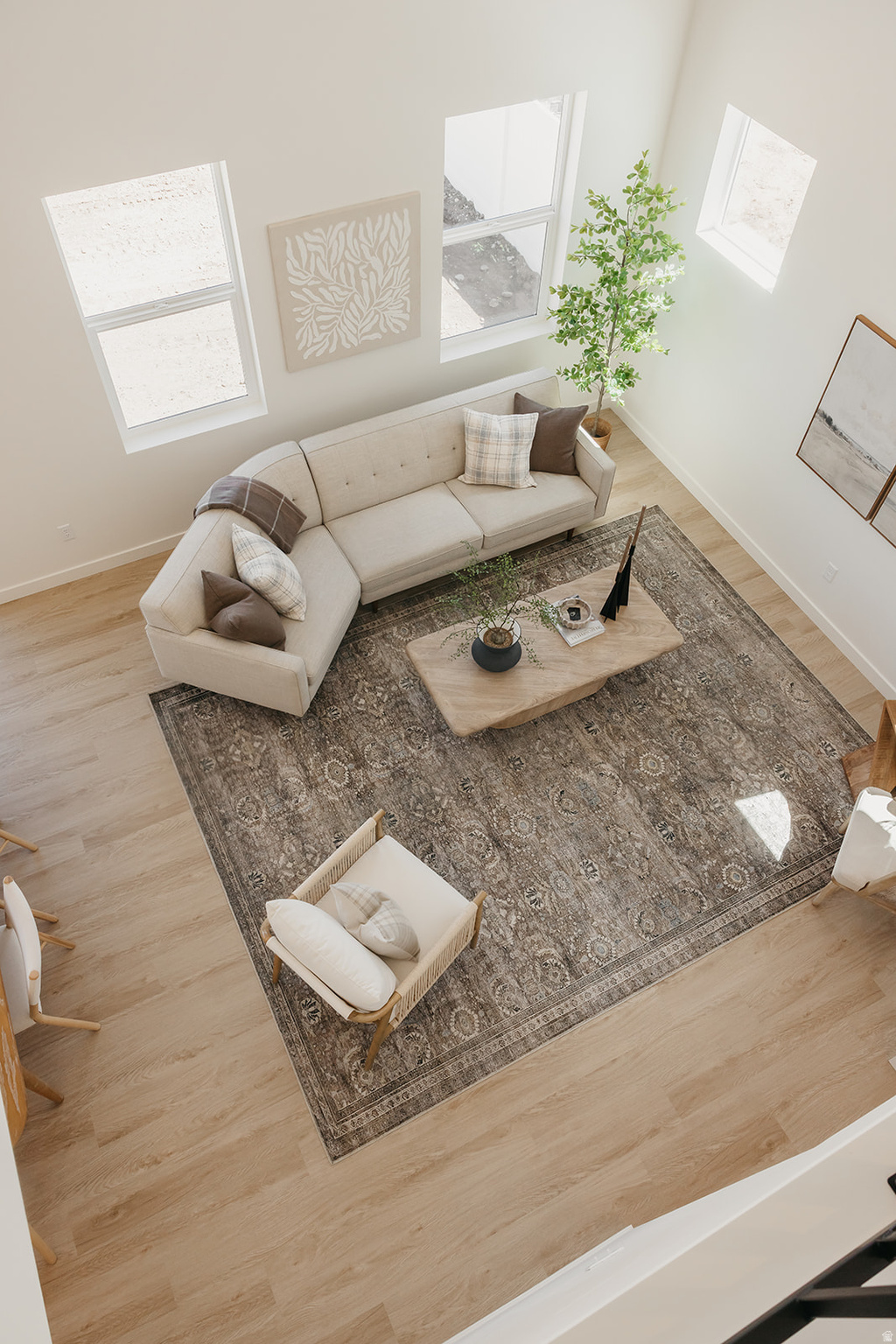 main property photo 78