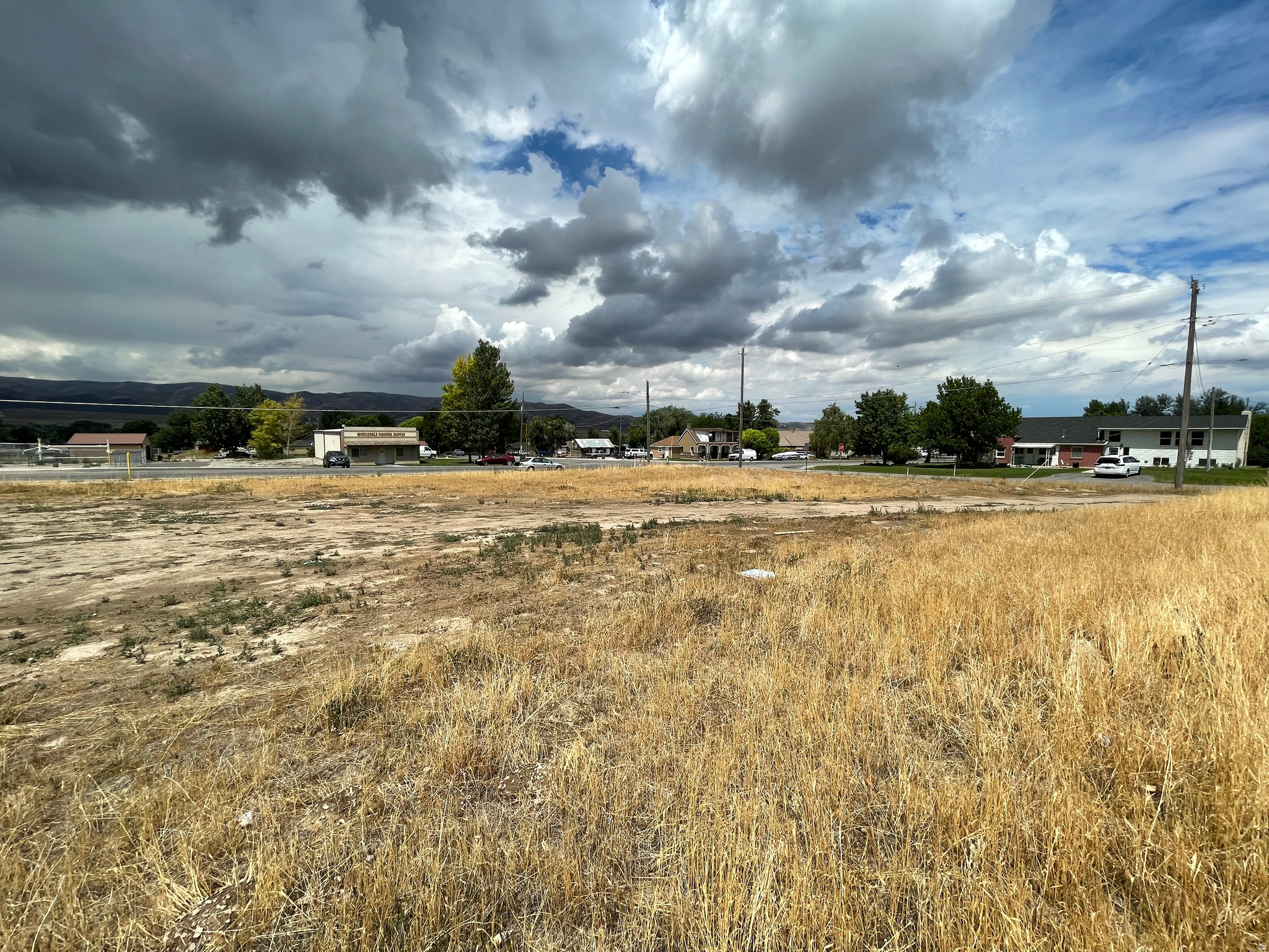 main property photo 6