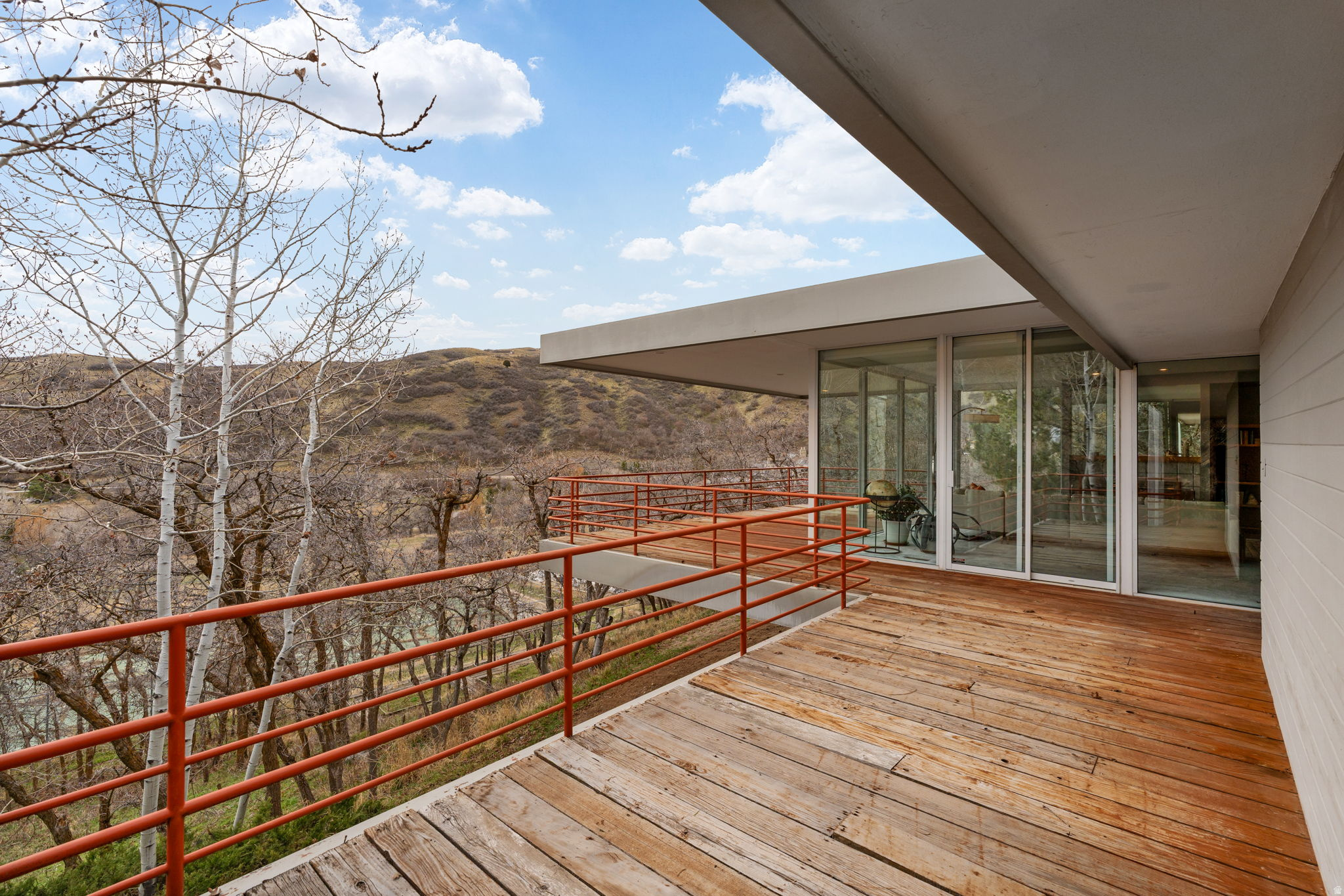 main property photo 48