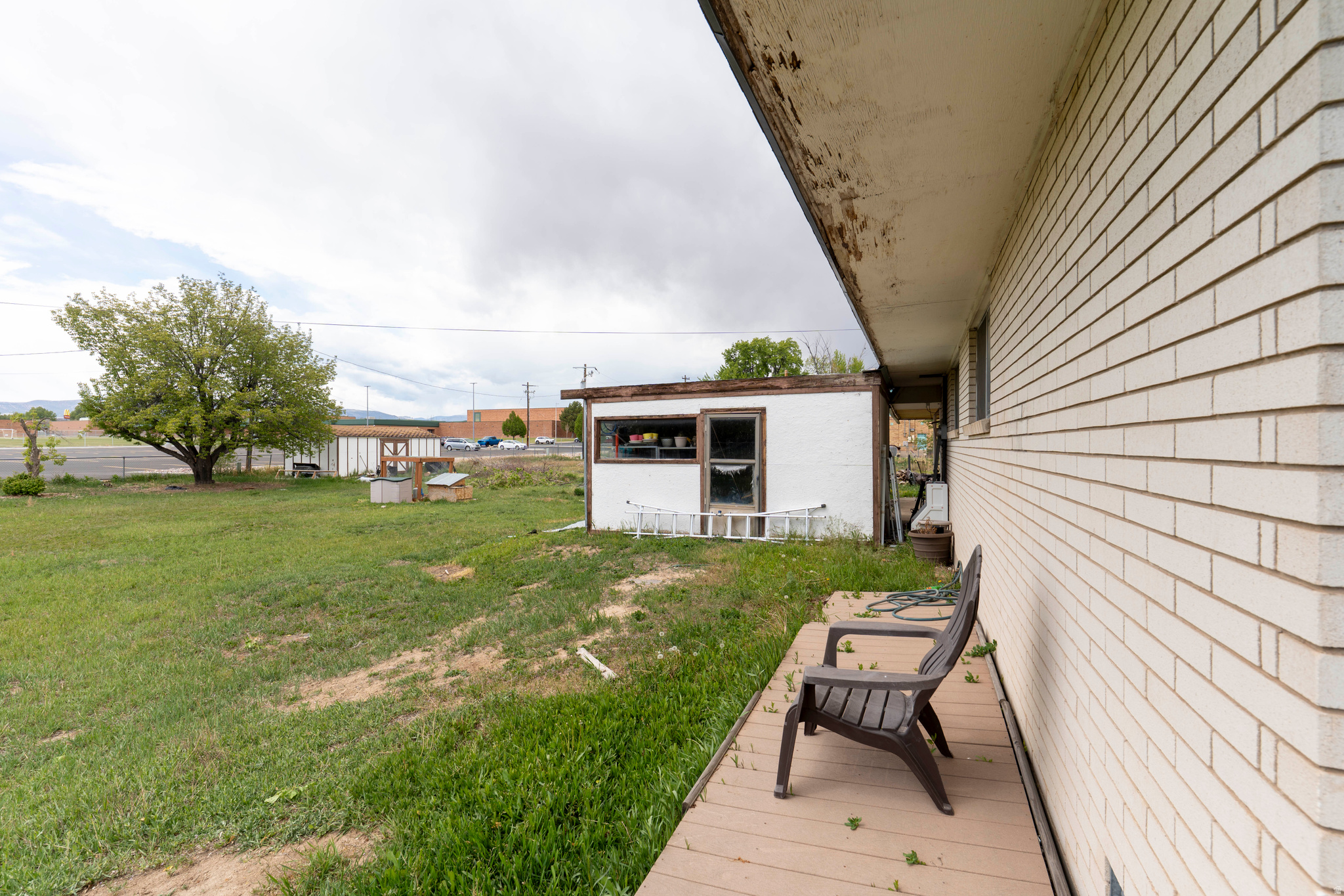 main property photo 38